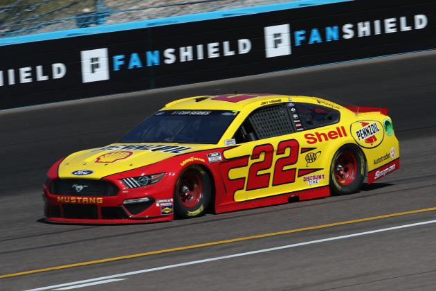 AVONDALE, ARIZONA - MARCH 06: Joey Logano, driver of the #22 Shell Pennzoil Ford, practices during practice for the NASCAR Cup Series FanShield 500 at Phoenix Raceway on March 06, 2020 in Avondale, Arizona. (Photo by Chris Graythen/Getty Images)