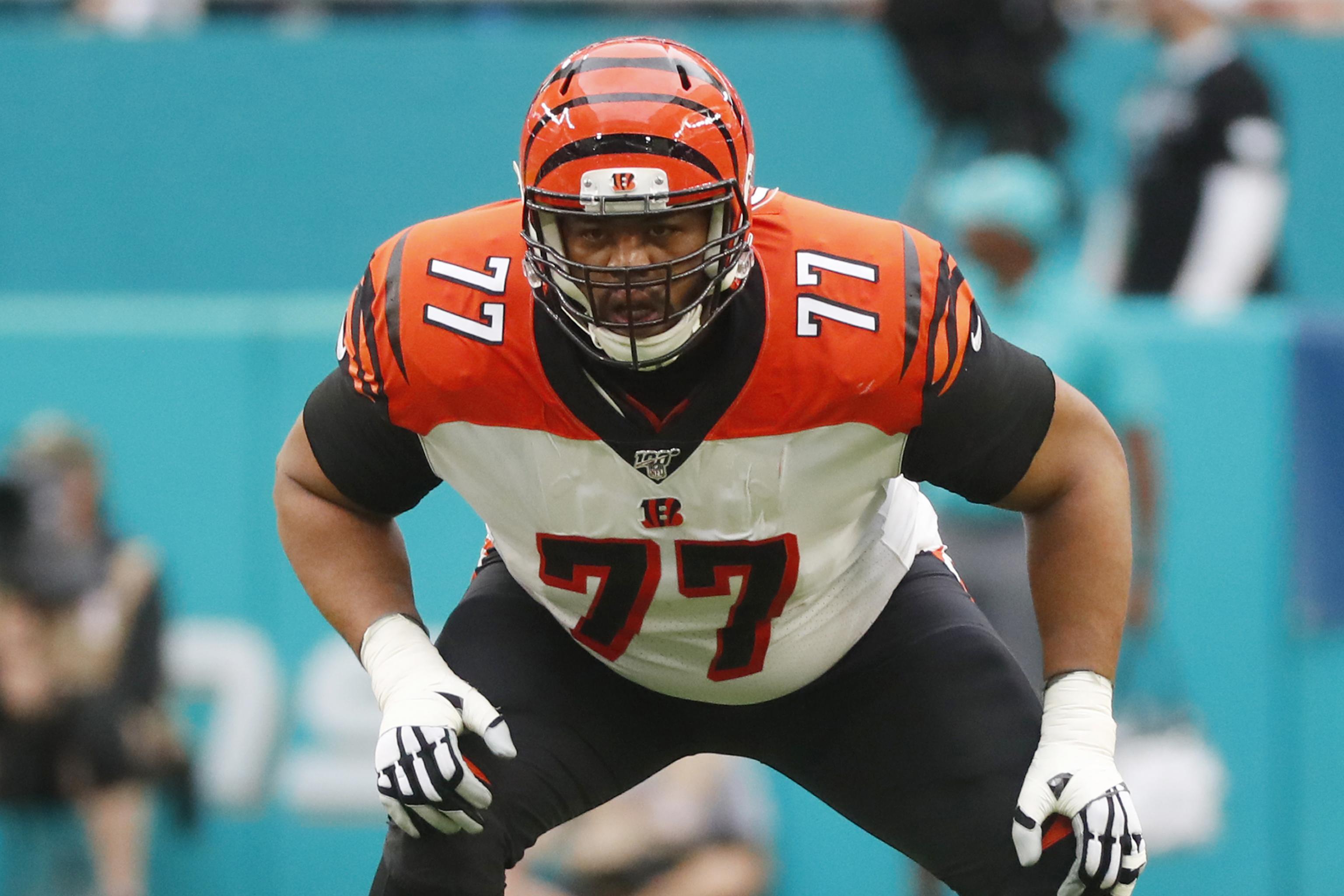 Bengals offensive tackle reportedly requests trade