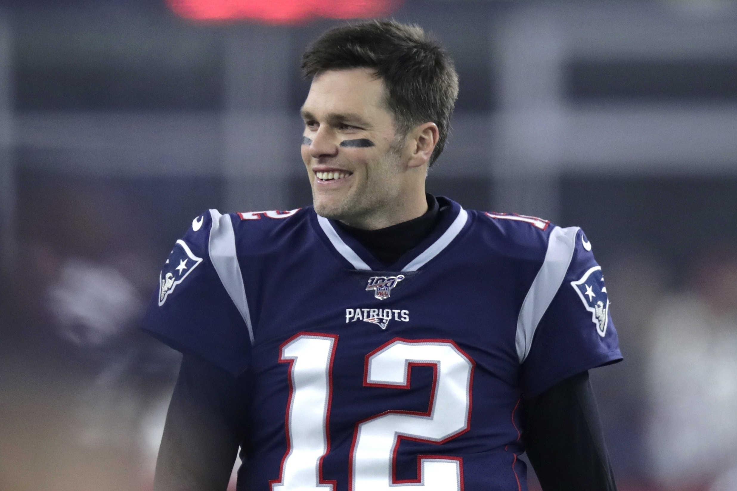 Patriots' Tom Brady to become free agent in 2020 despite extension 