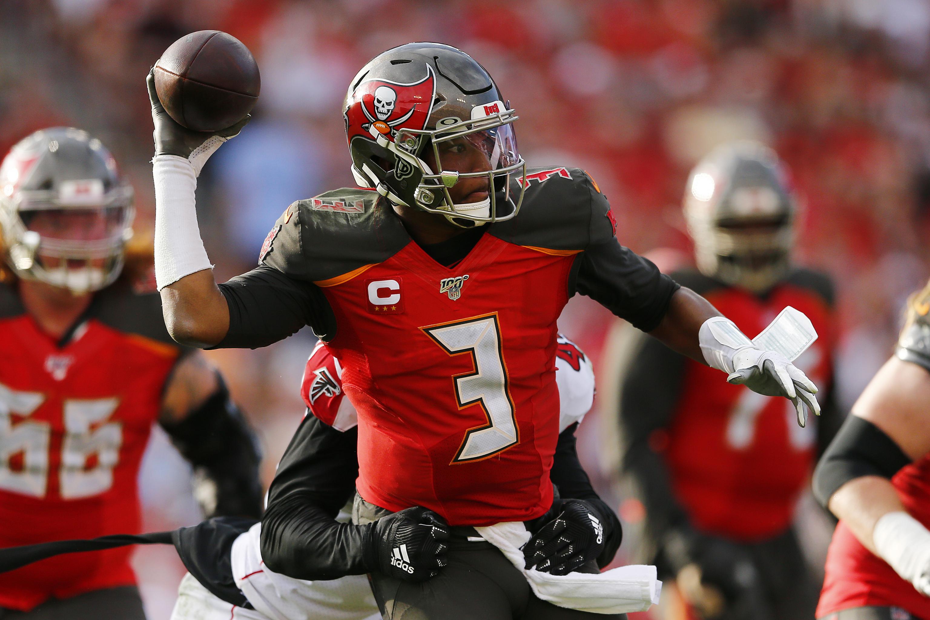 Free-agent-to-be Jameis Winston puts Bucs in a conundrum - Los Angeles Times
