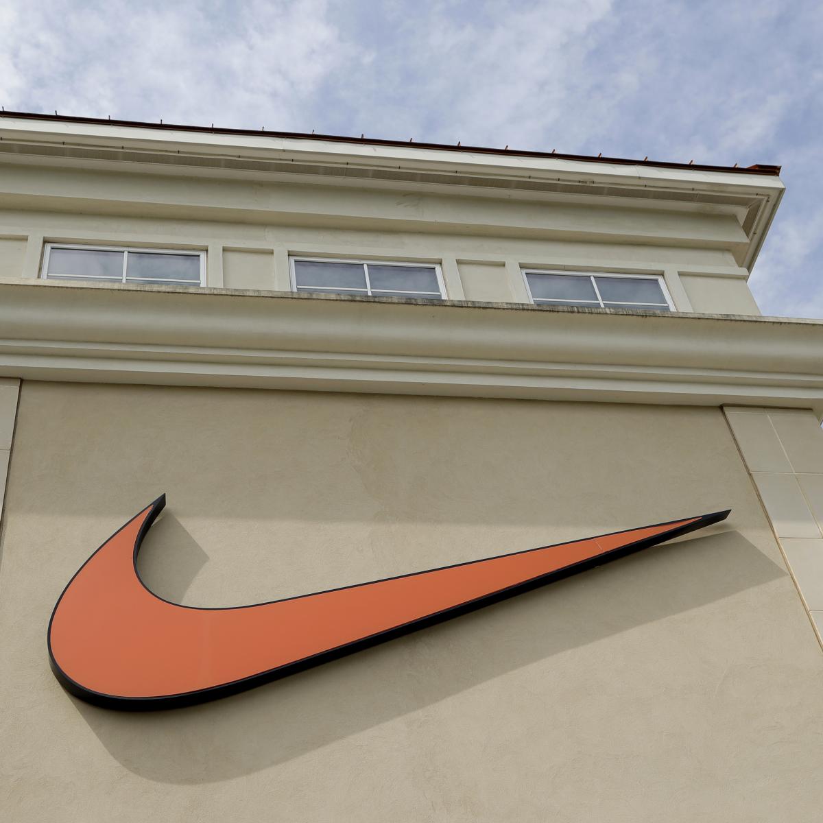 Nike Closing Stores in USA Until March 27 Amid Coronavirus, Workers