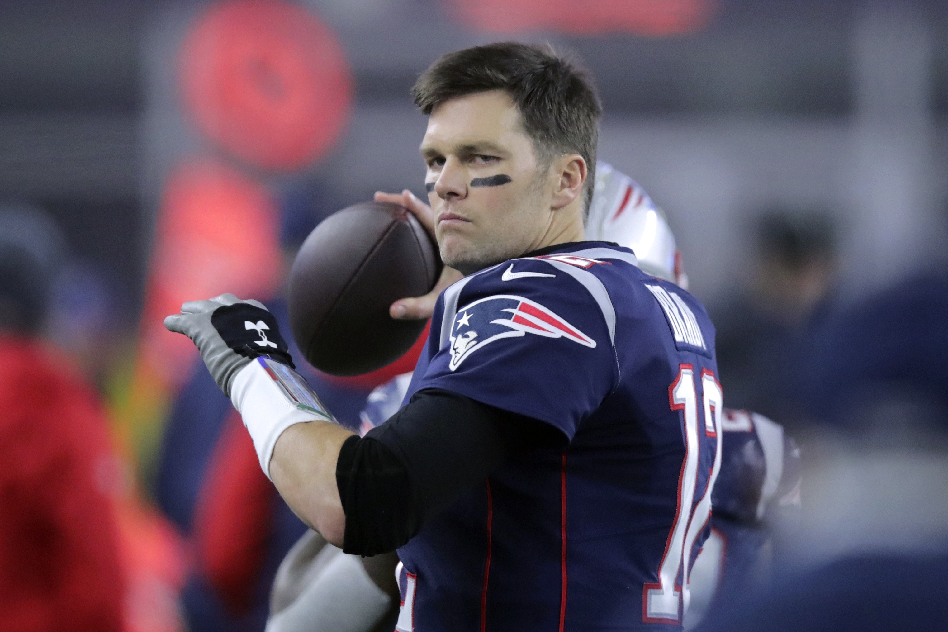 Patriots QB Tom Brady 'not as good as Ryan Tannehill right now'