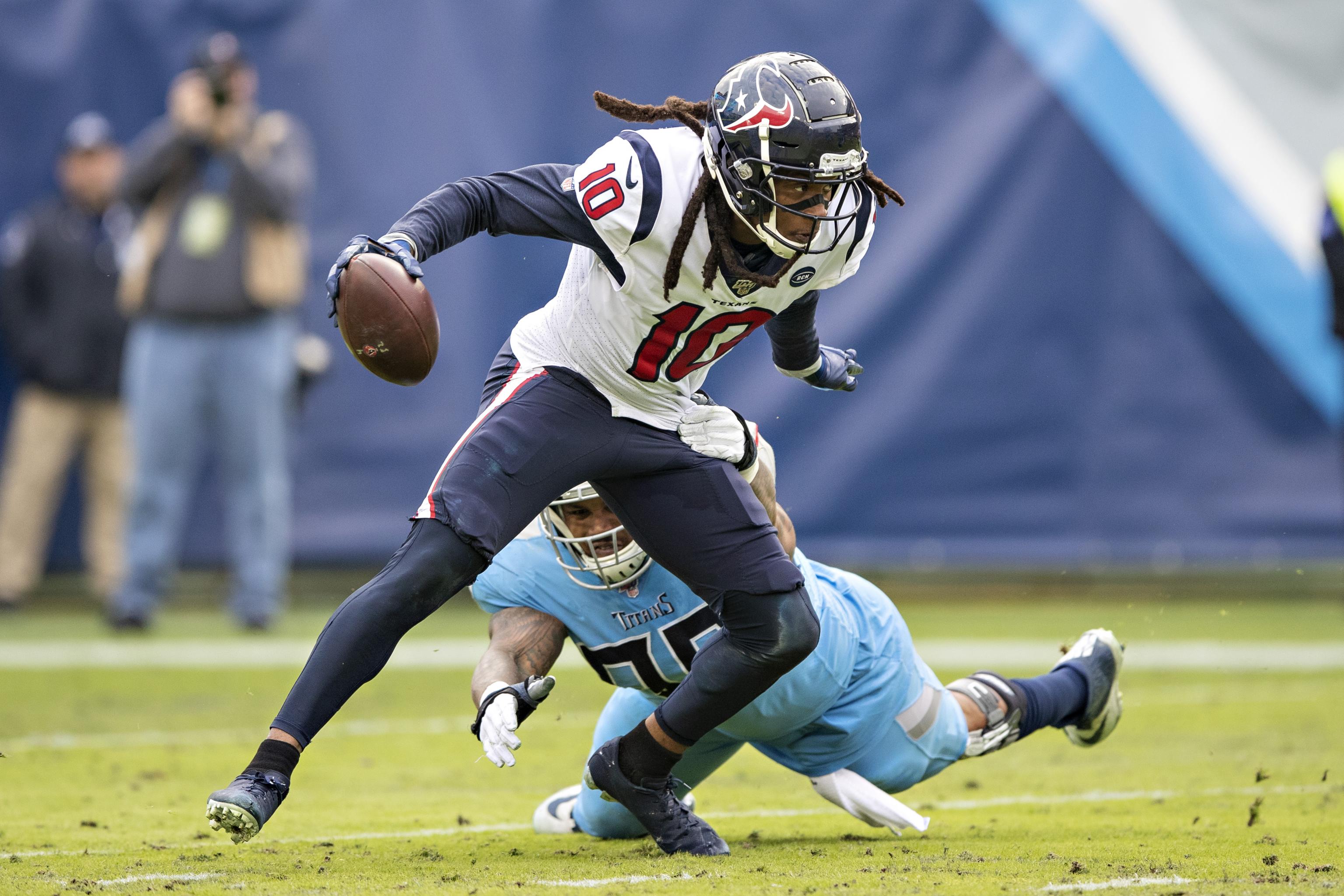 DeAndre Hopkins, David Johnson Swap Teams in Blockbuster Trade