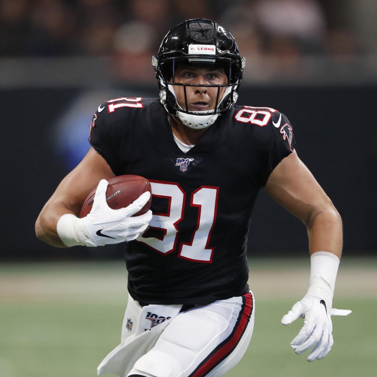 NFL Free-Agent Signings: Examining Effect of Biggest Deals Before