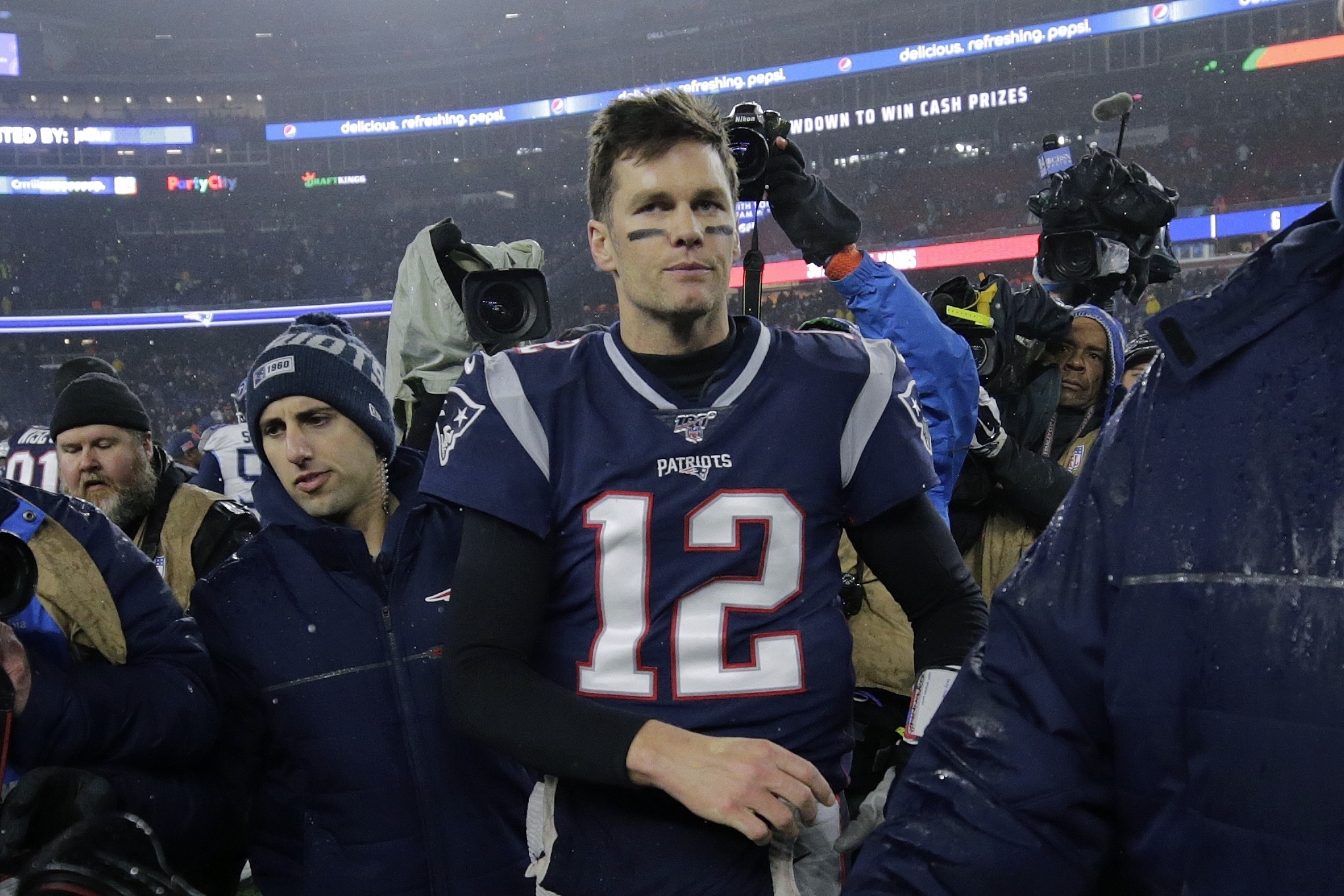 Report: Tom Brady Signs Buccaneers Contract Worth $30M Per Year