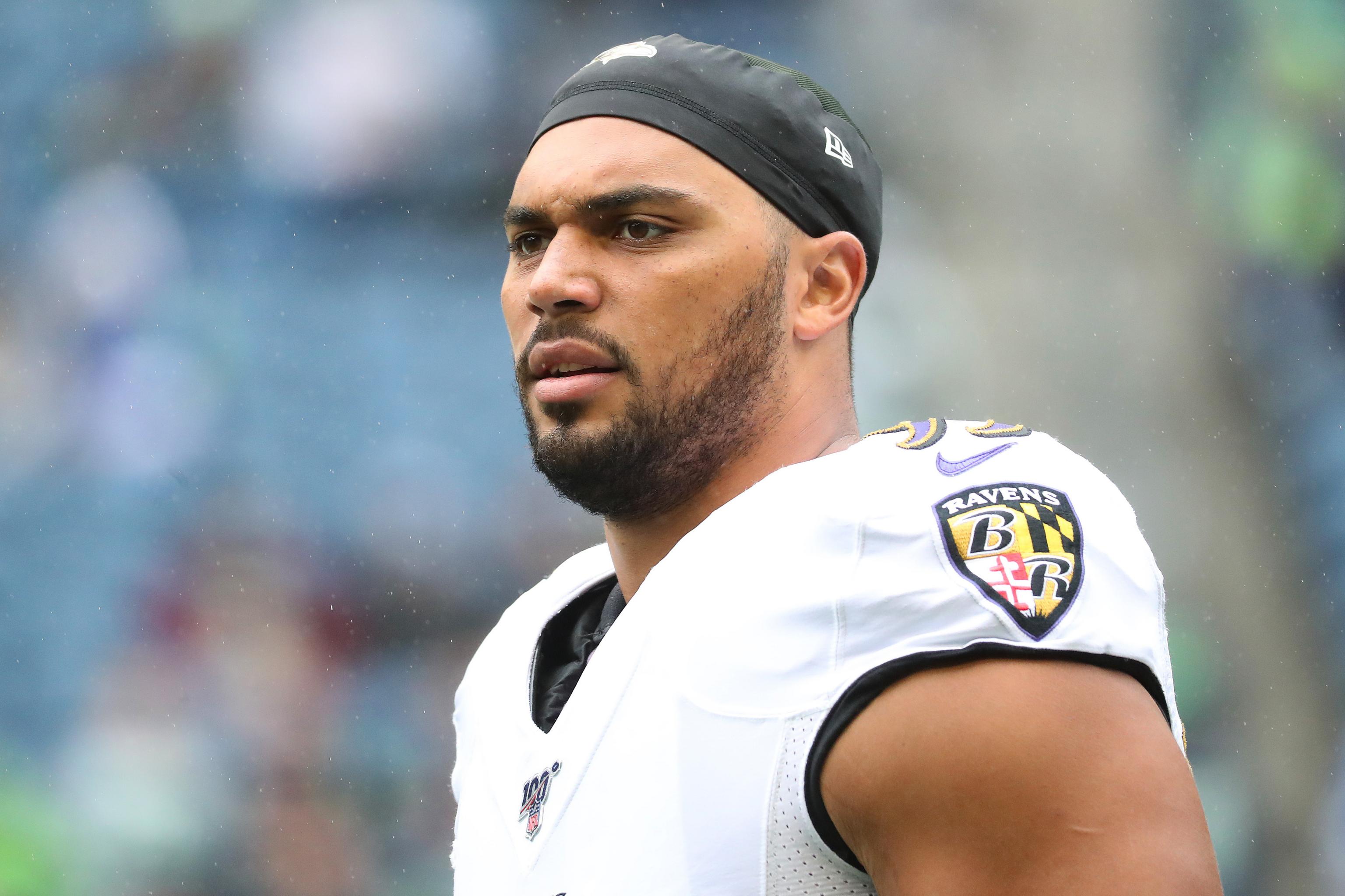 Ravens Trade Chris Wormley to Steelers