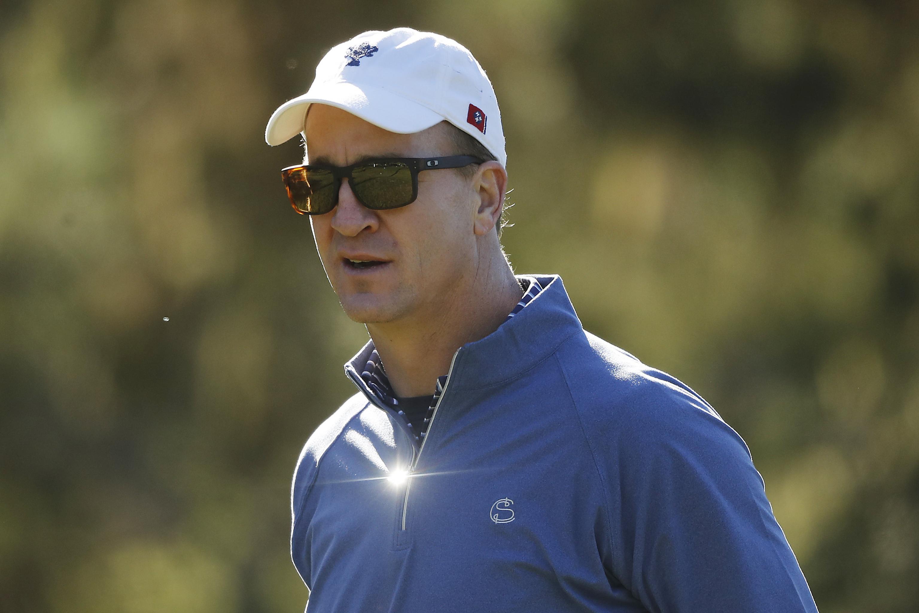 Peyton Manning turns down Monday Night Football, Sporting News says