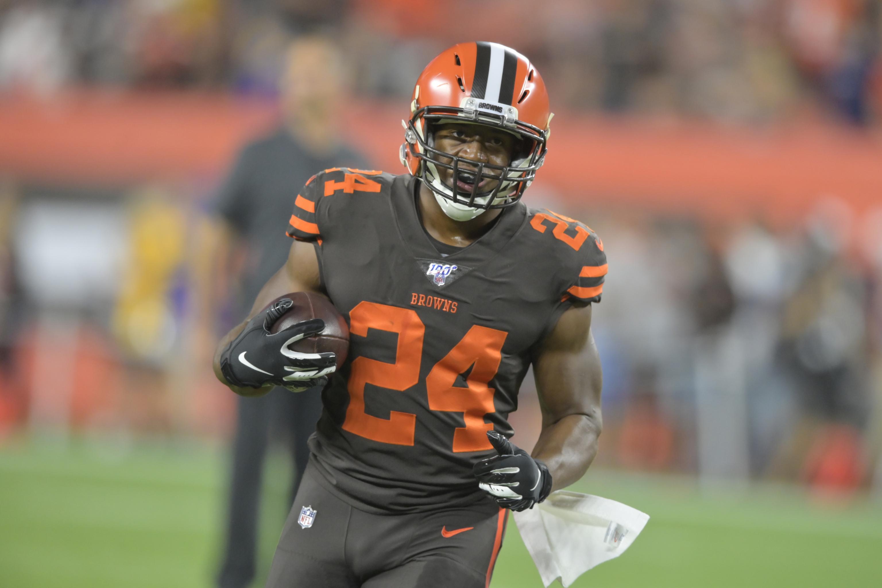 Browns' Jack Conklin Wants to Help Nick Chubb Win NFL Rushing Title ...