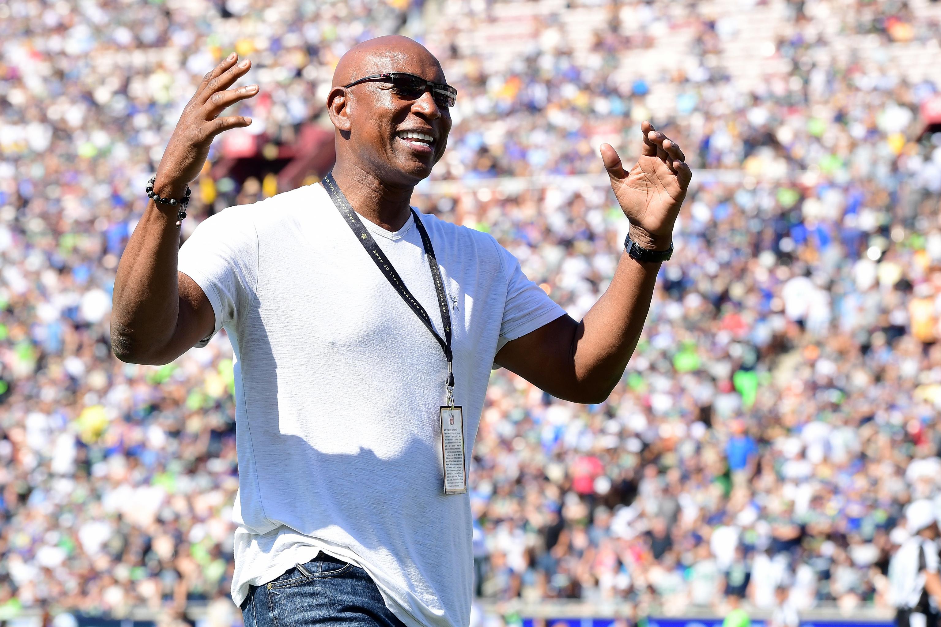 Los Angeles Rams logo: Eric Dickerson will speak to team for fans