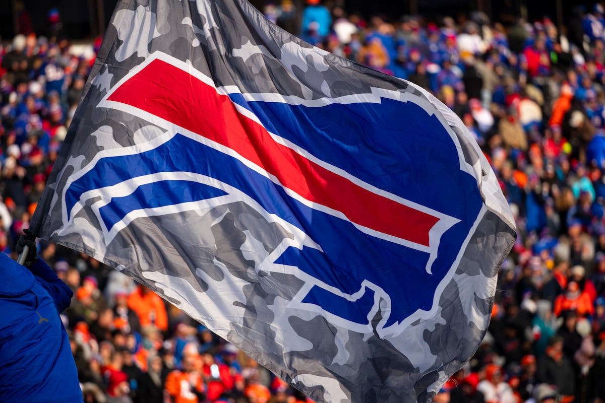 Bills Owners Terry, Kim Pegula Pledge $1.2M in Coronavirus Aid to Western NY - Flipboard