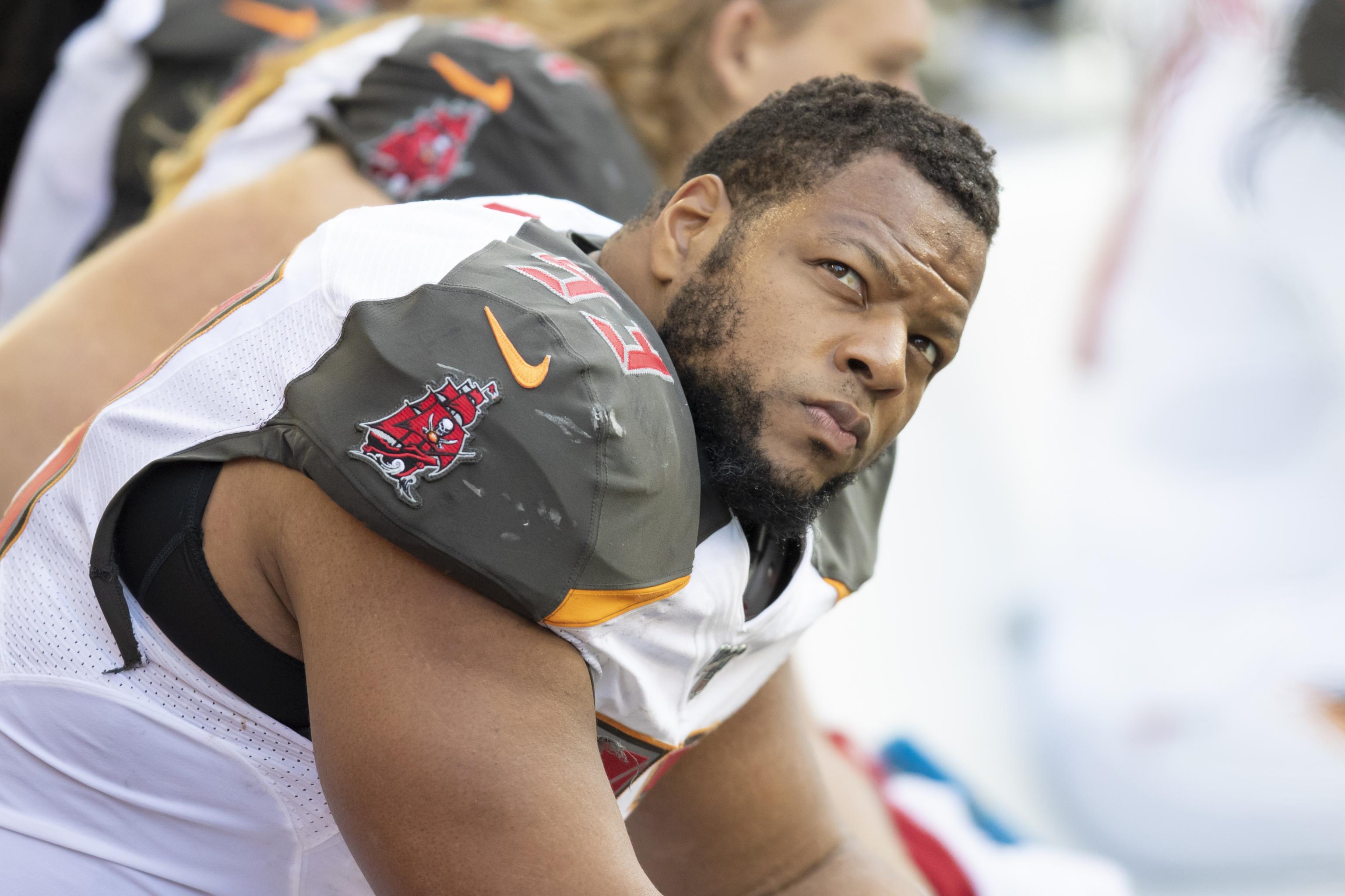 Rapoport: Two teams that pursued Suh before he re-signed with Bucs