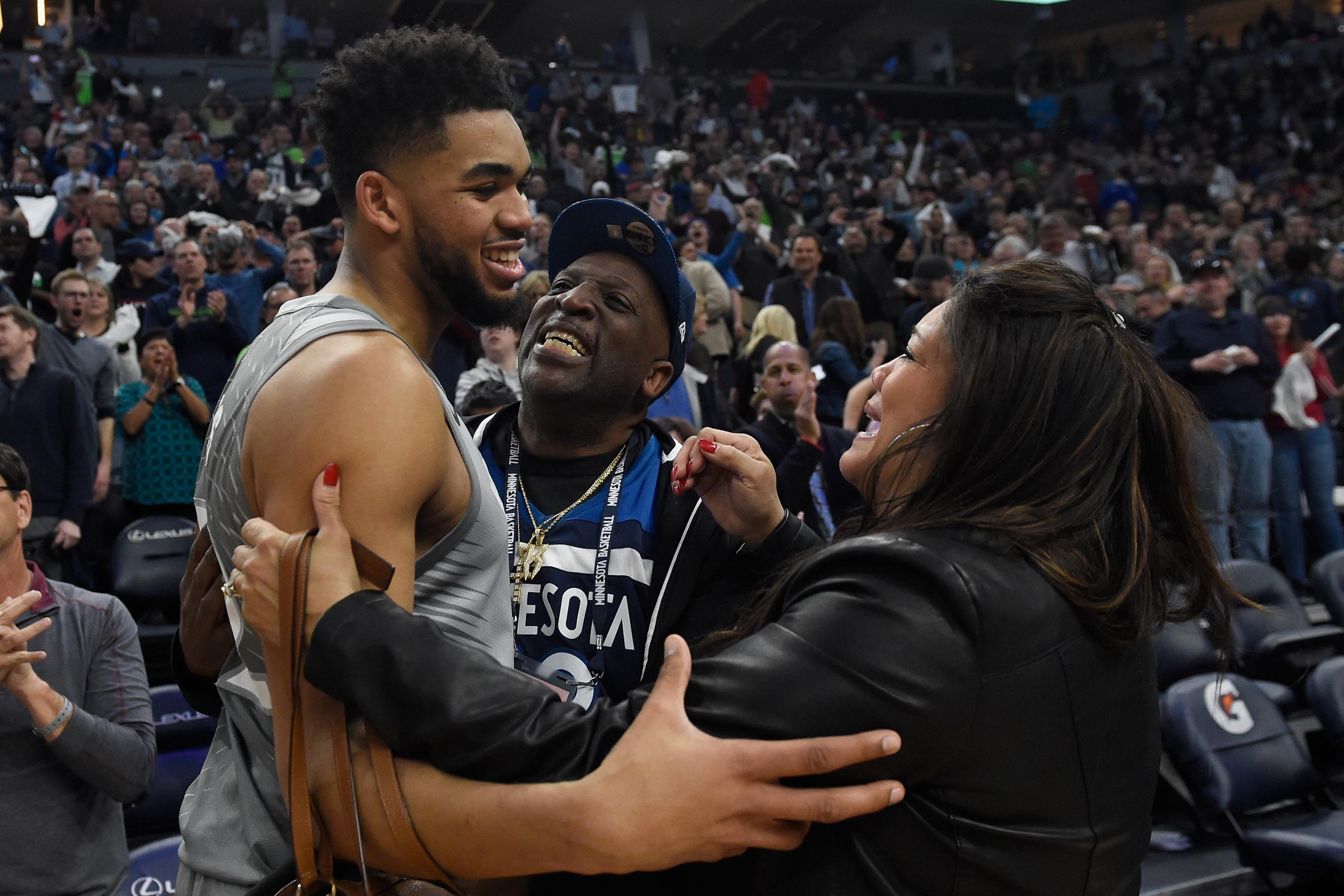 Karl-Anthony Towns Injury: Wolves star out 4-6 weeks with calf