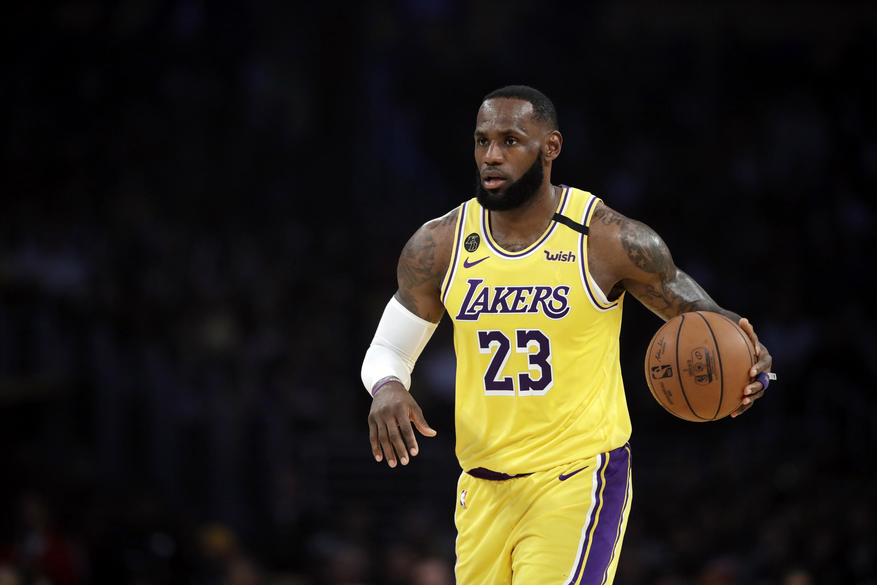 Magic Johnson Lakers Lebron James Is Top Player In World Not Patrick Mahomes Bleacher Report Latest News Videos And Highlights