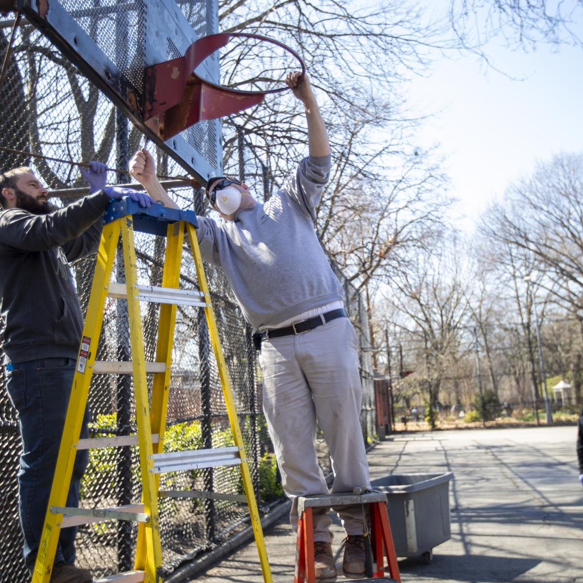 Why Are There So Many Basketball Hoops Without Nets in New York City Parks?  – The Science Survey
