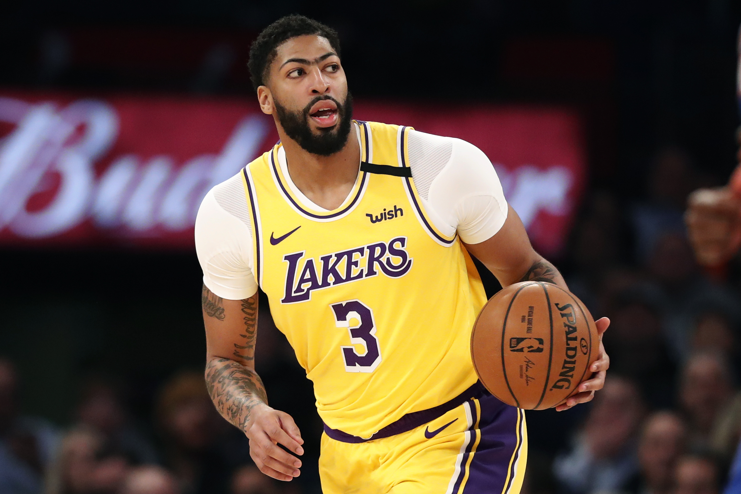 Lakers' Anthony Davis Matching Donations to Give LA Hospital ...
