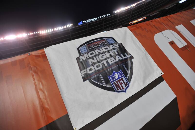 Espn To Broadcast Iconic Monday Night Football Games During