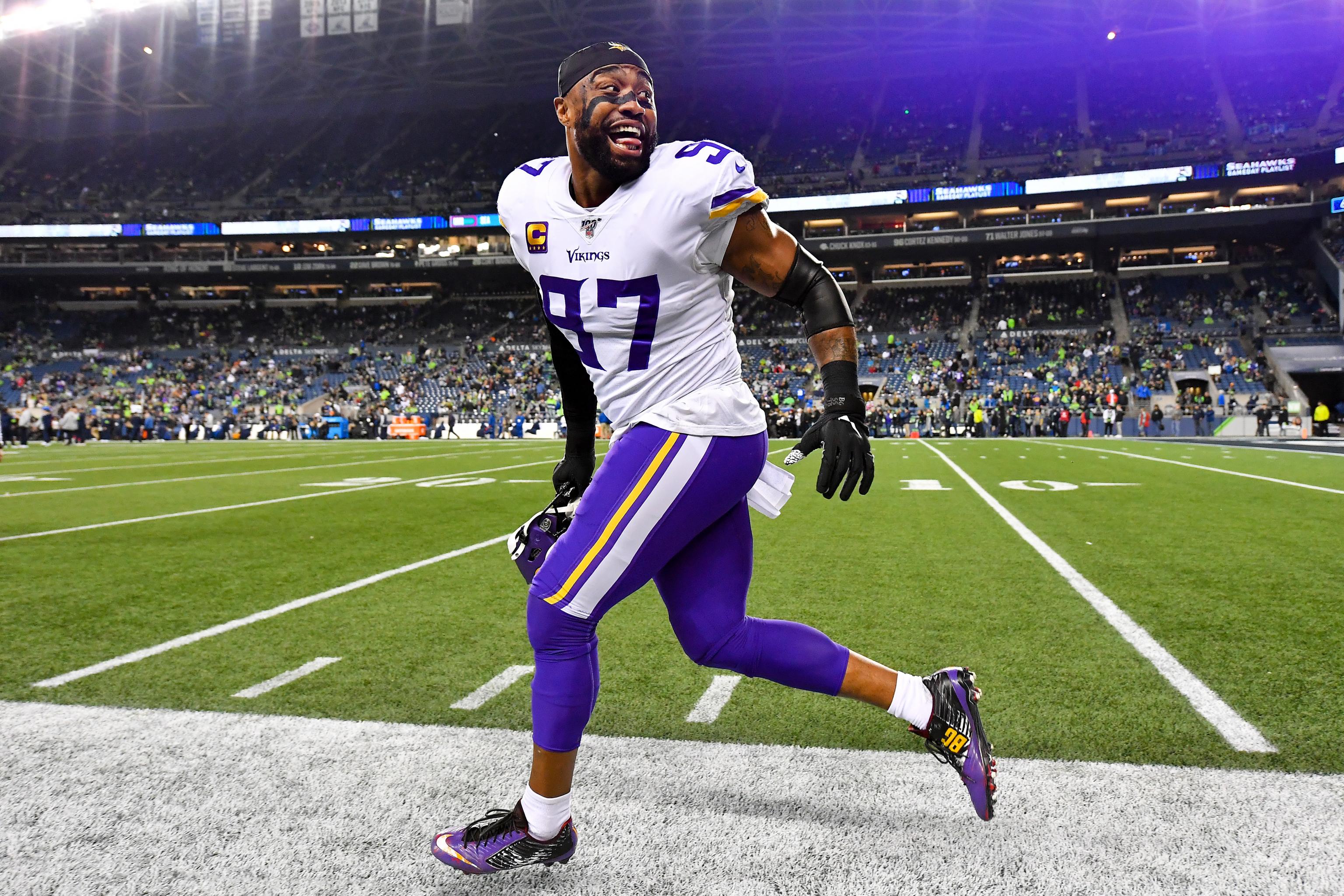 Should the Seattle Seahawks try to acquire Everson Griffen? 