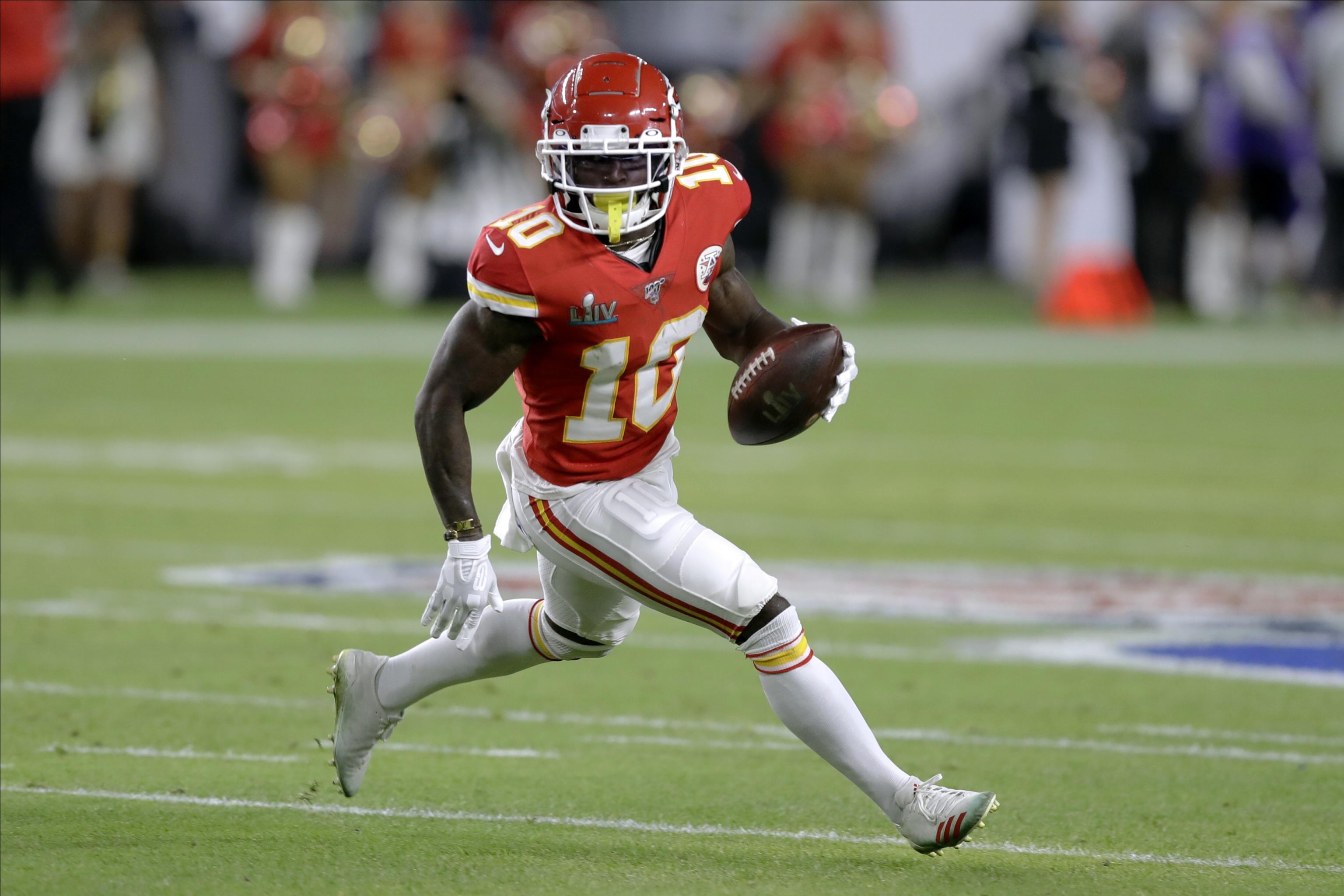 Tyreek Hill Claims He Prepares For Opposing Defenses By Playing Madden -  The Spun: What's Trending In The Sports World Today