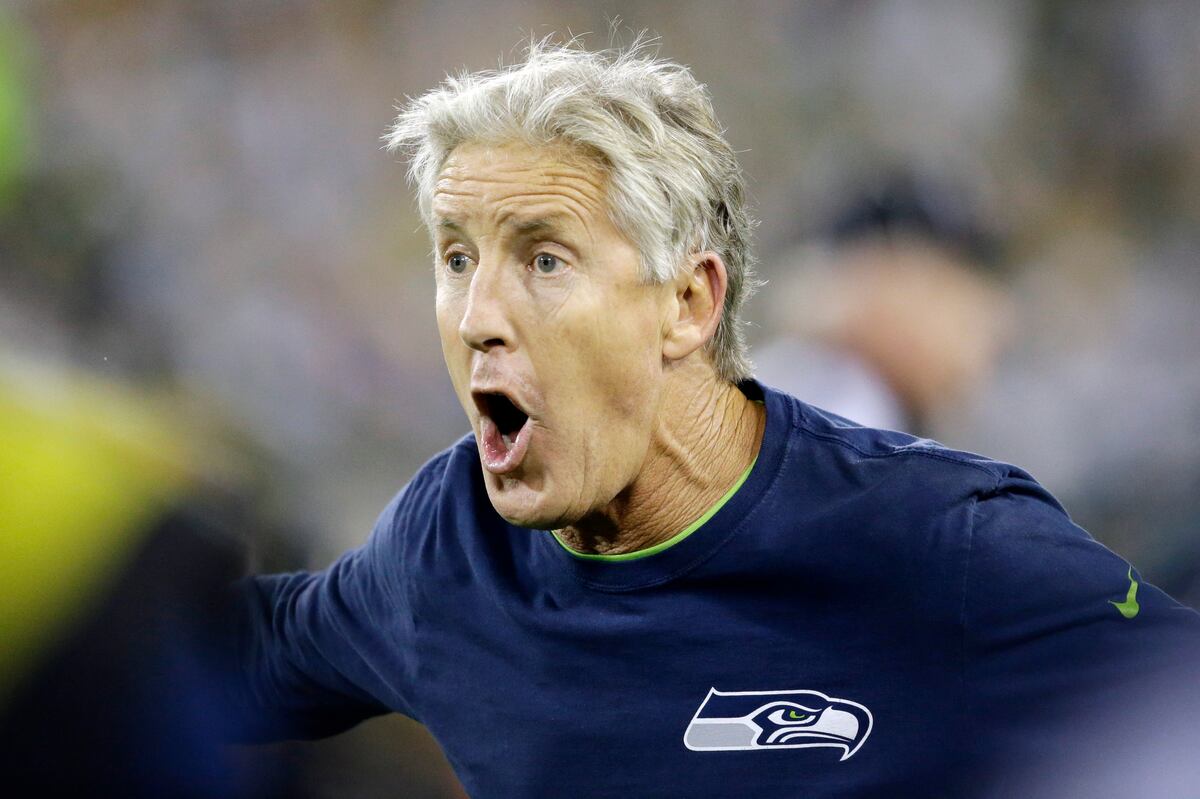 Patriots Staffer Rewatching USC-Texas: No Wonder Carroll Threw in Super Bowl 49 Patriots Staffer Rewatching USC-Texas: No Wonder Carroll Threw in Super Bowl 49