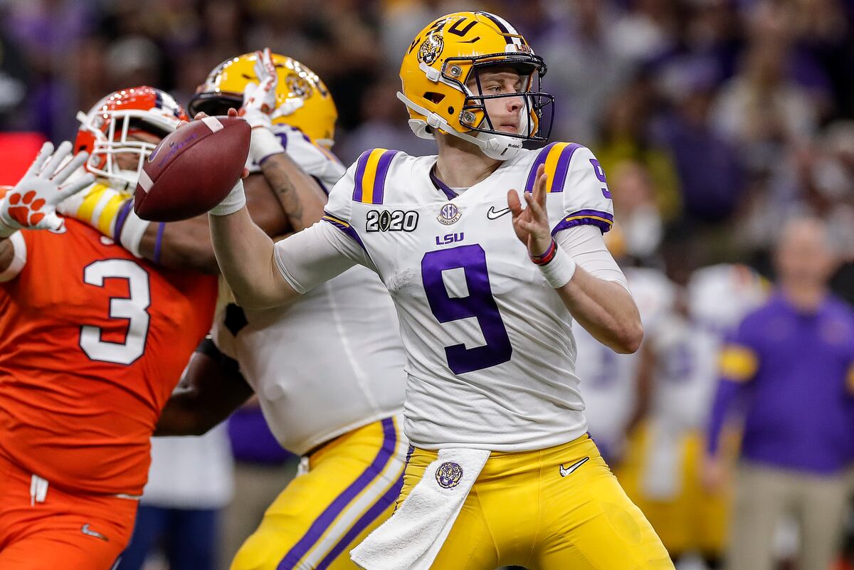 NFL Draft 2020: Latest Rumors, Expert Mocks for Burrow, Tua and Top QBs NFL Draft 2020: Latest Rumors, Expert Mocks for Burrow, Tua and Top QBs