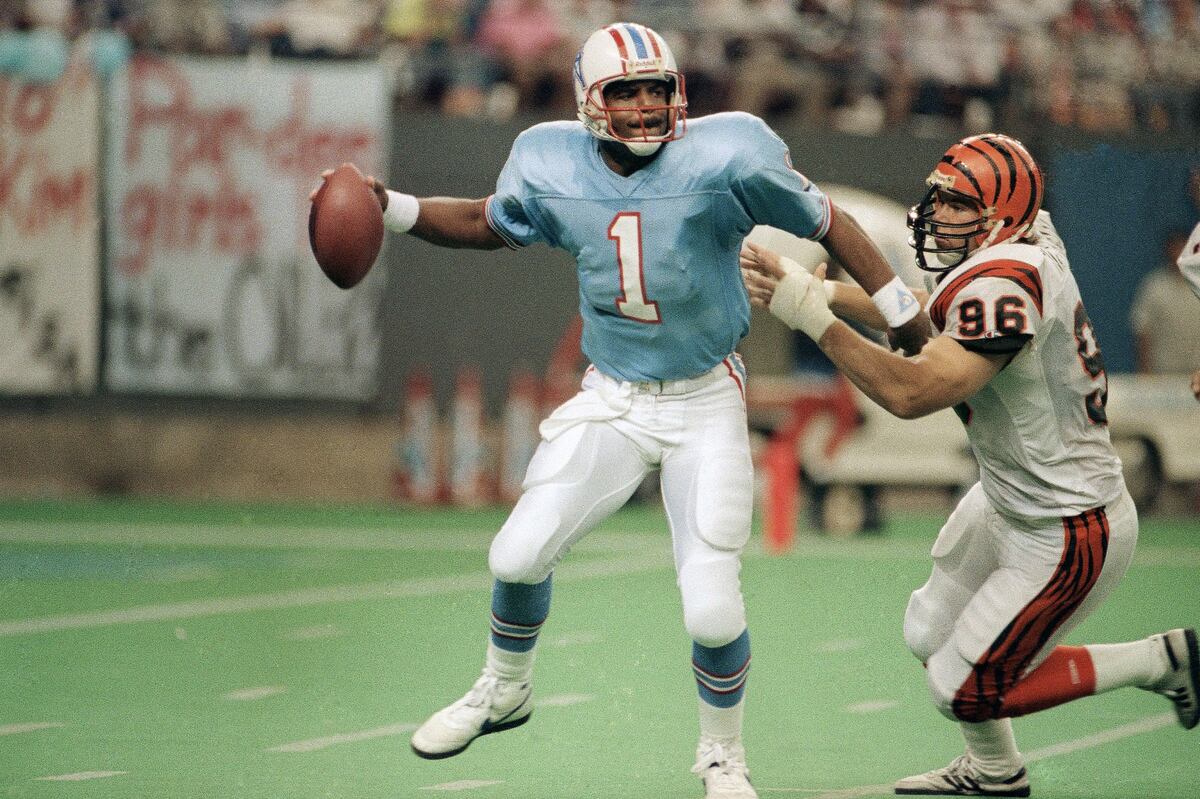 Warren Moon Leads Titans Past Jaguars In B R Madden Goat Sim