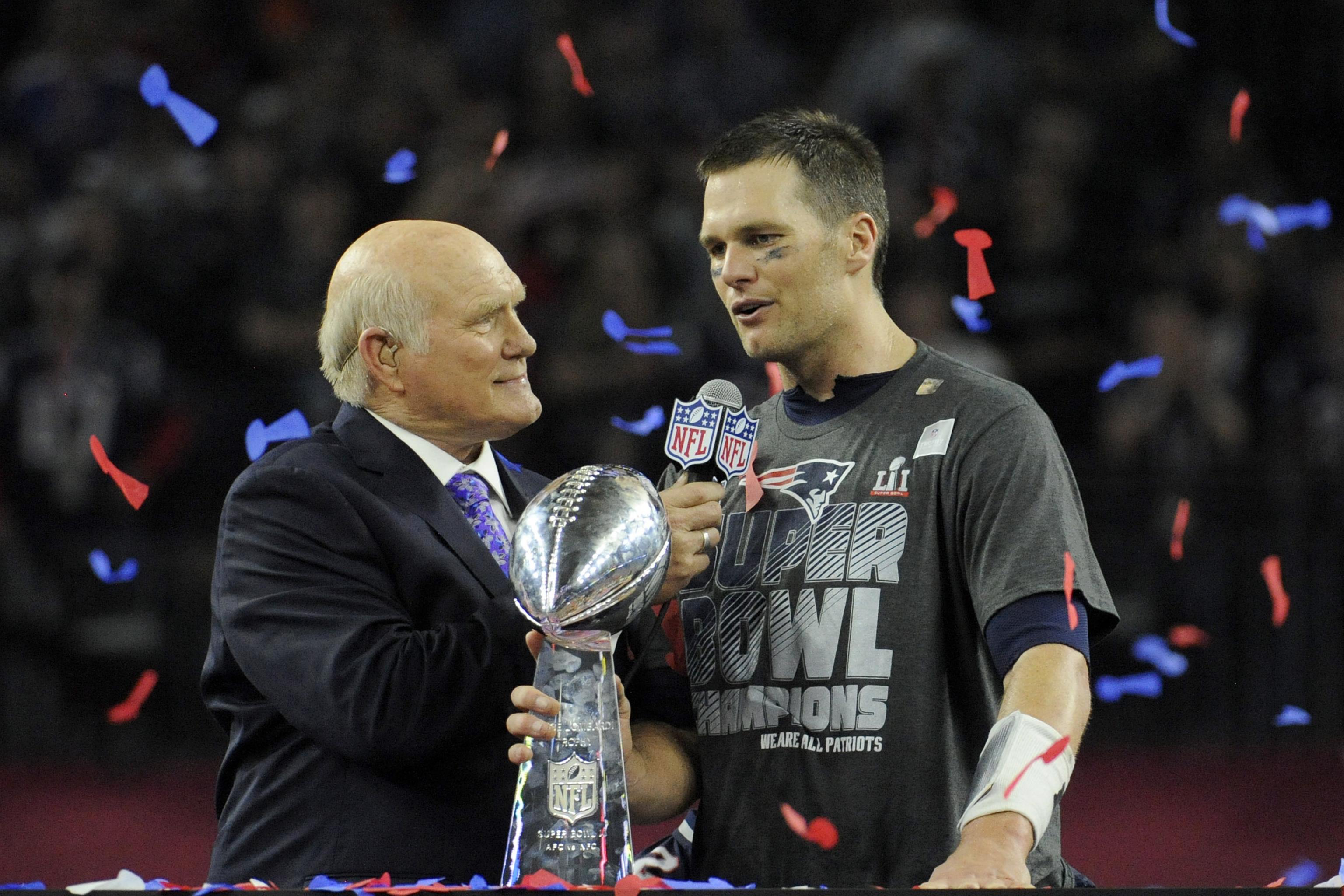 Bleacher Report on X: Tom Brady looked like his old self tonight  @brgridiron  / X