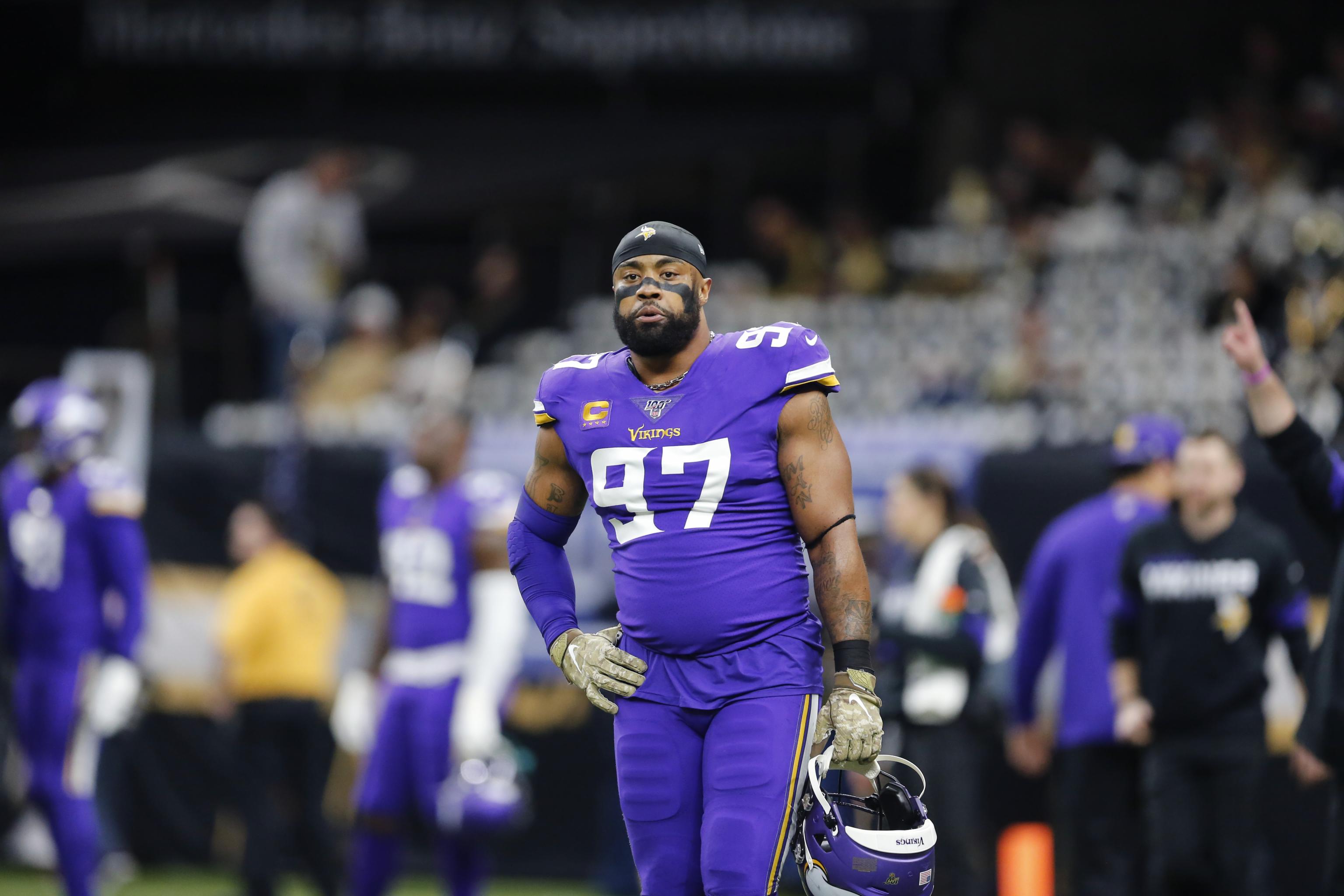 AP source: Vikings DE Griffen to void deal, hit free agency