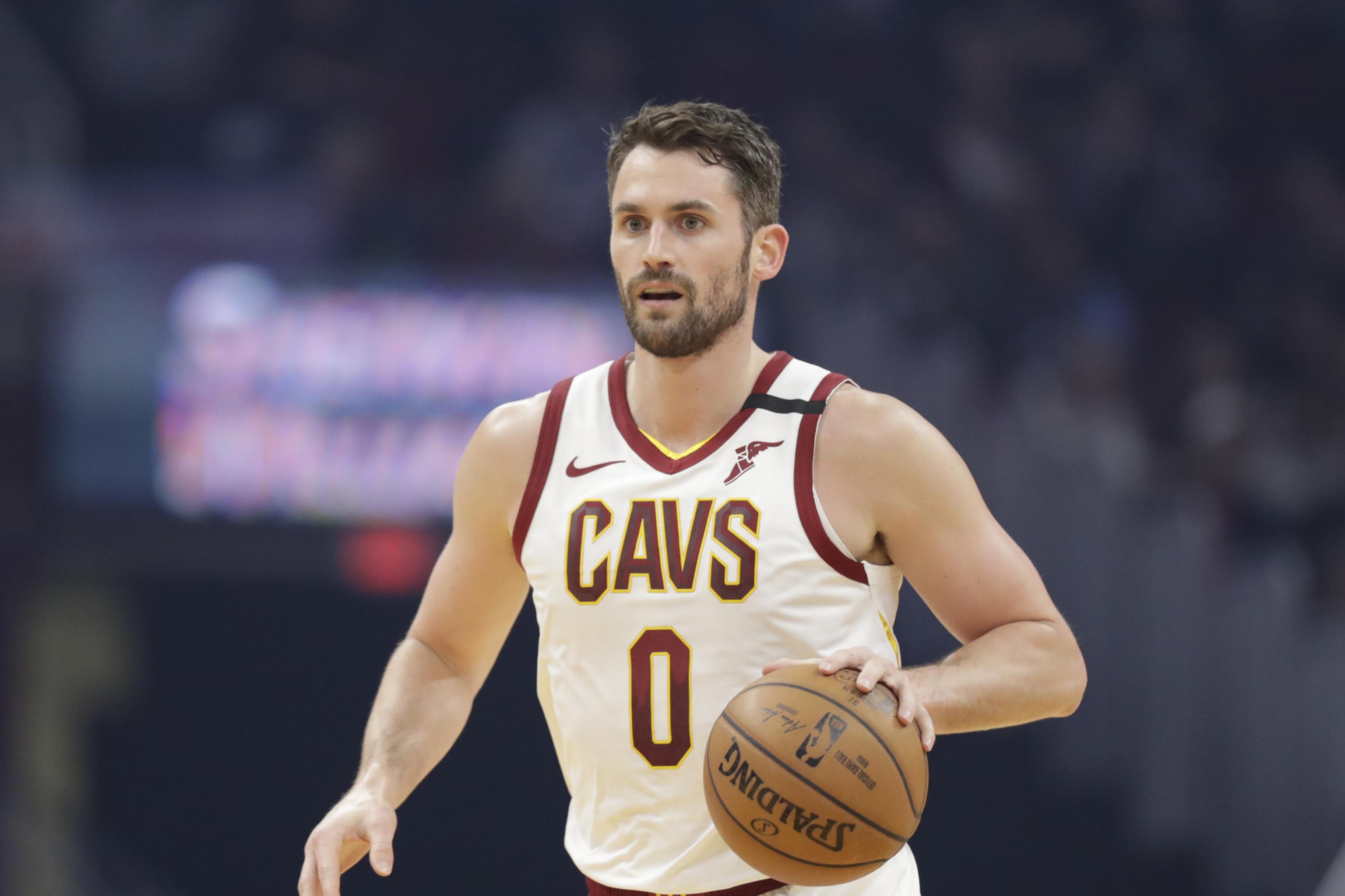 Kevin Love Trade Rumors: Cavs' Value for Veteran PF Revealed | Bleacher Report | Latest News, Videos and Highlights
