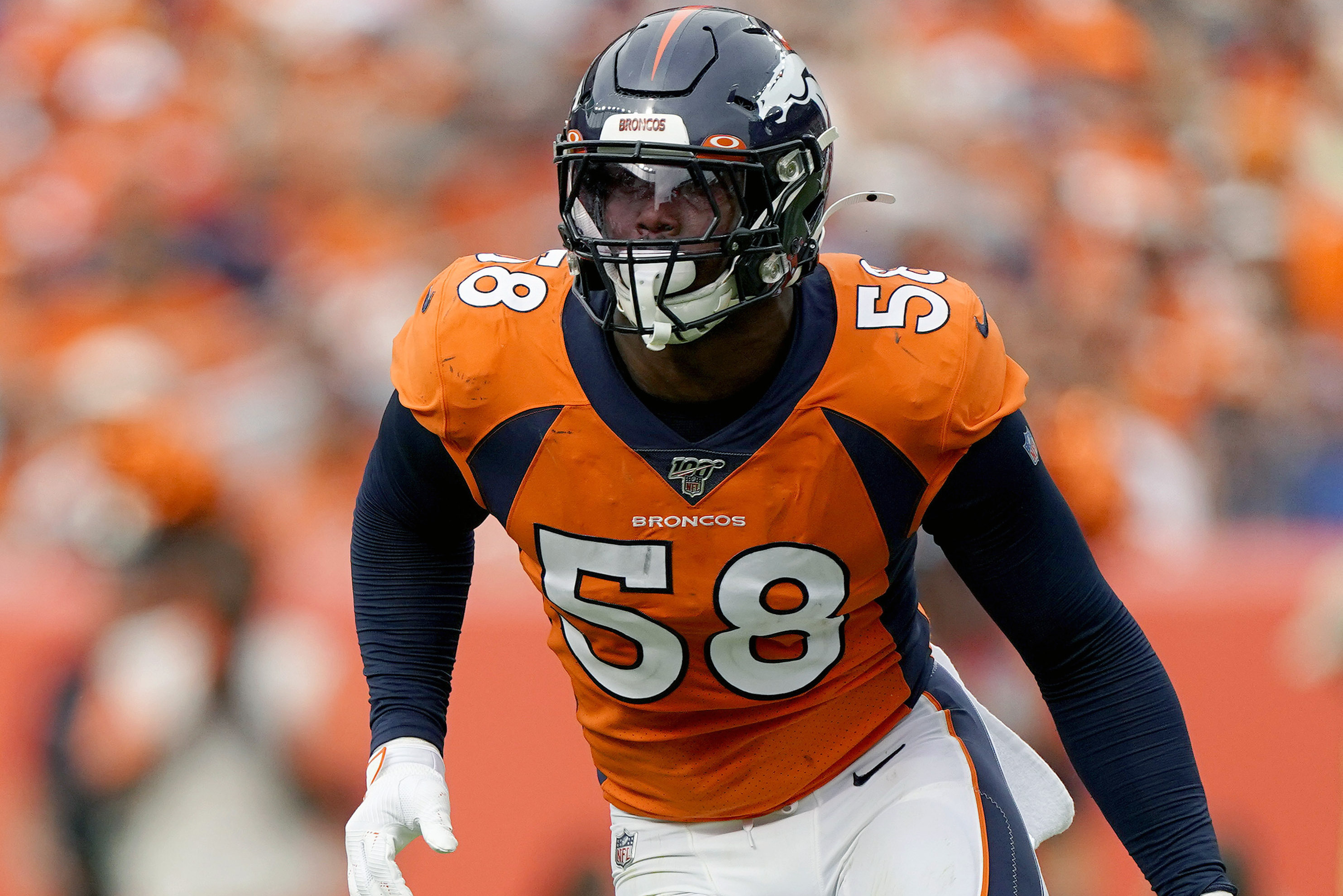 Von Miller passes Simon Fletcher to become Broncos' all-time