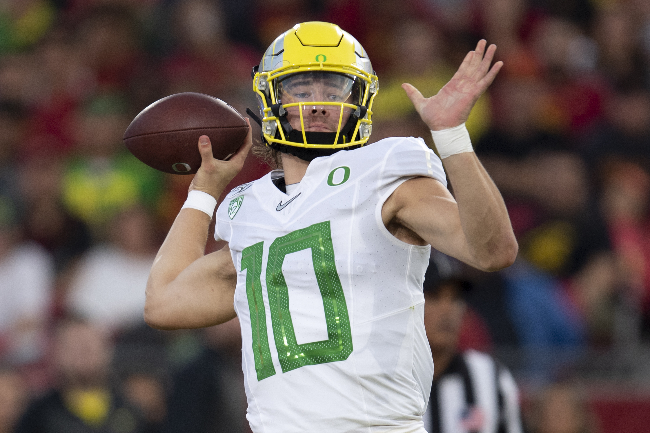 NFL Draft rumors: Giants “researching” QB Justin Herbert — What