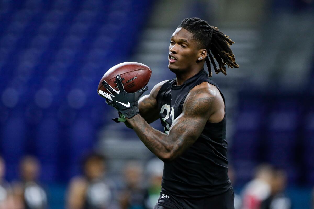 CeeDee Lamb Would Be Honor to Go Before Jerry Jeudy, Henry Ruggs in