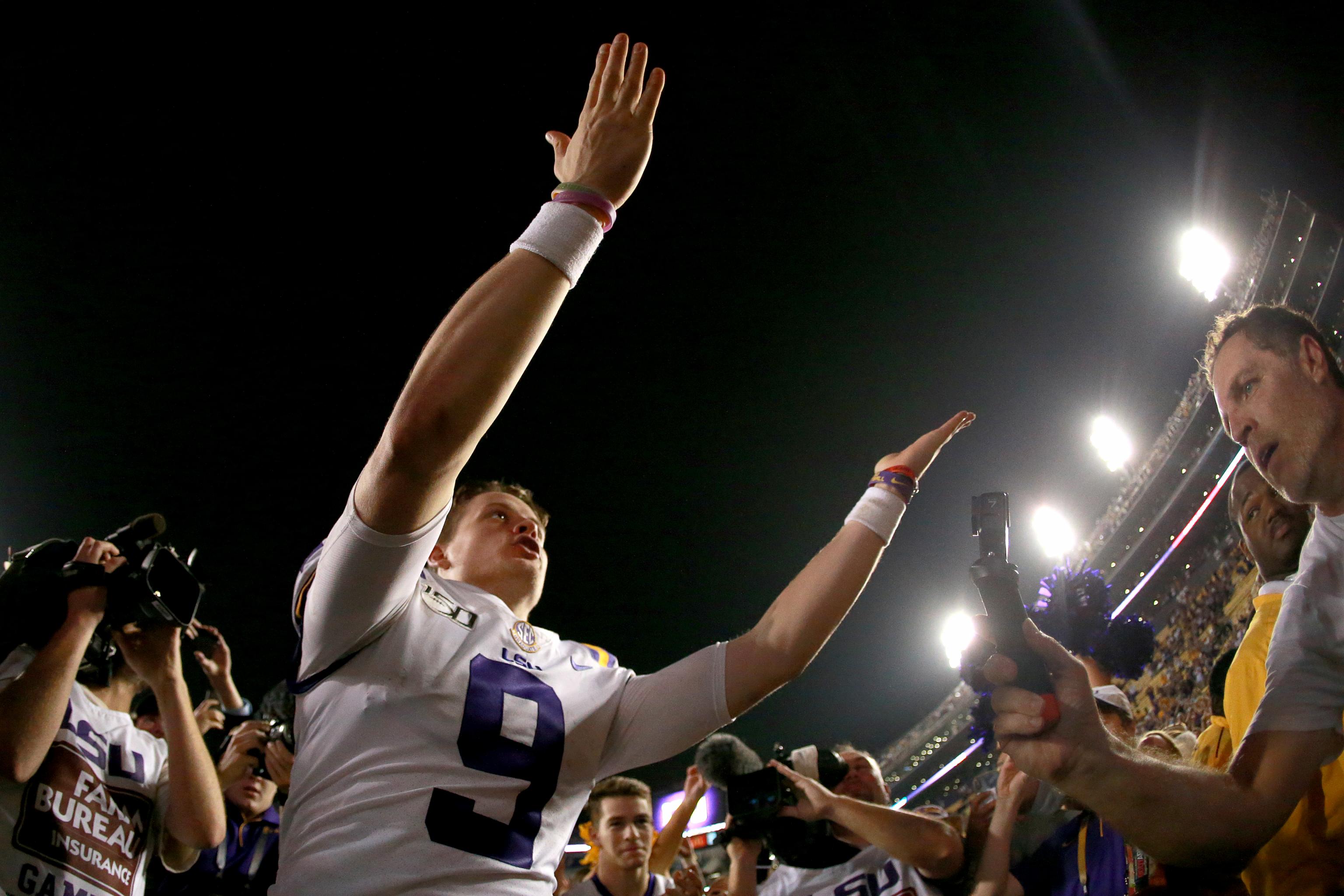 Joe Burrow's 'Burreaux' jersey appears on Baton Rouge billboards