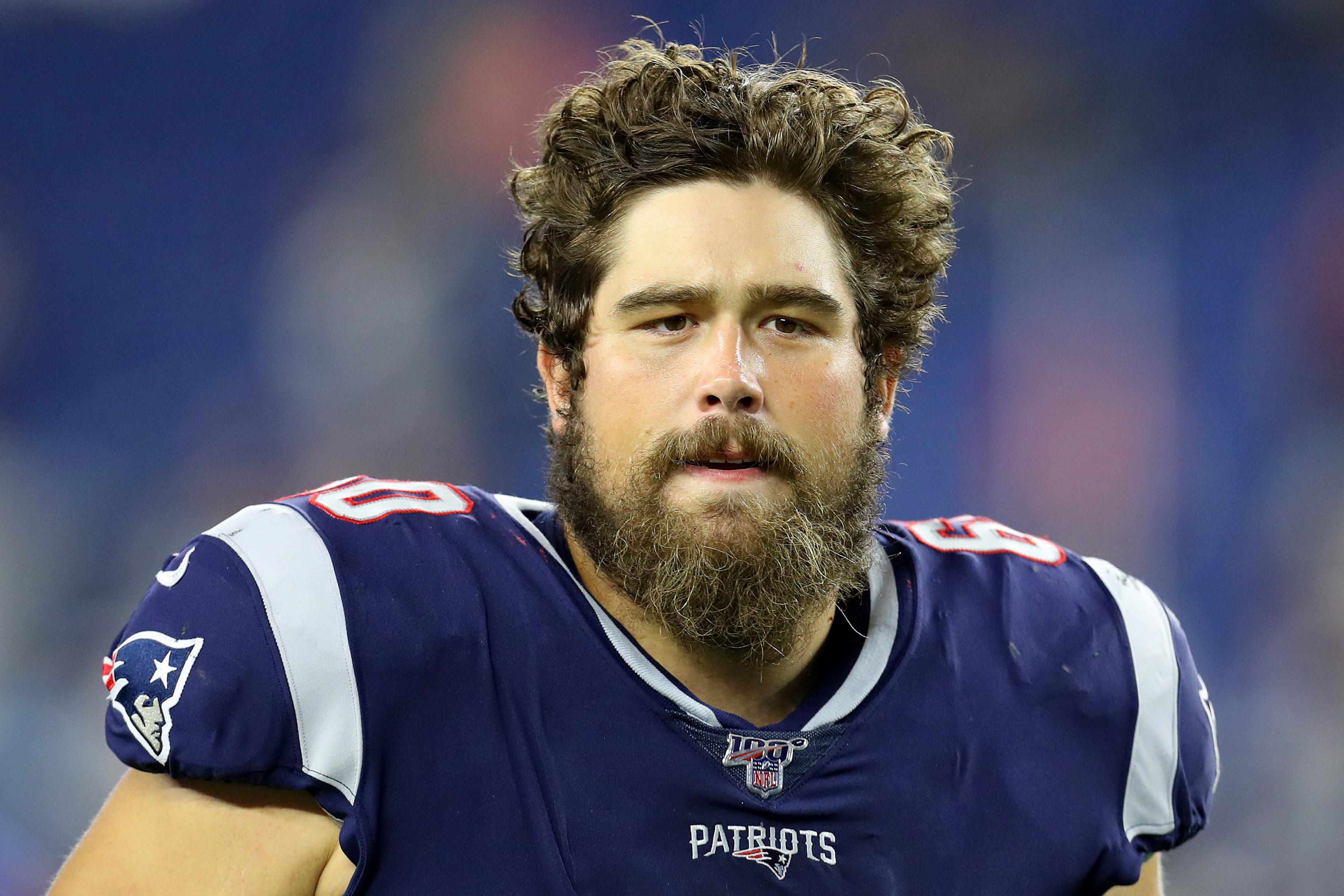 Patriots center David Andrews 'would love to stay' in New England