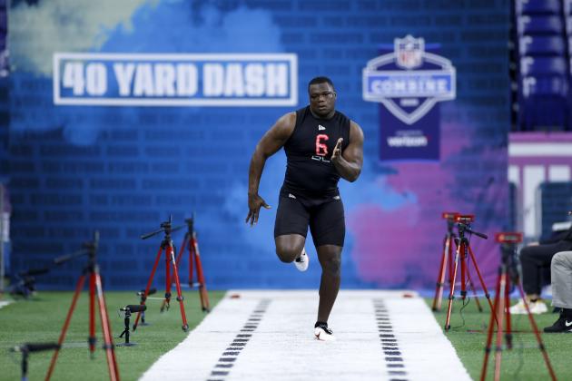 INDIANAPOLIS, IN - FEBRUARY 29: Defensive lineman Marlon Davidson of Auburn runs the 40-yard dash during the NFL Combine at Lucas Oil Stadium on February 29, 2020 in Indianapolis, Indiana. (Photo by Joe Robbins/Getty Images)