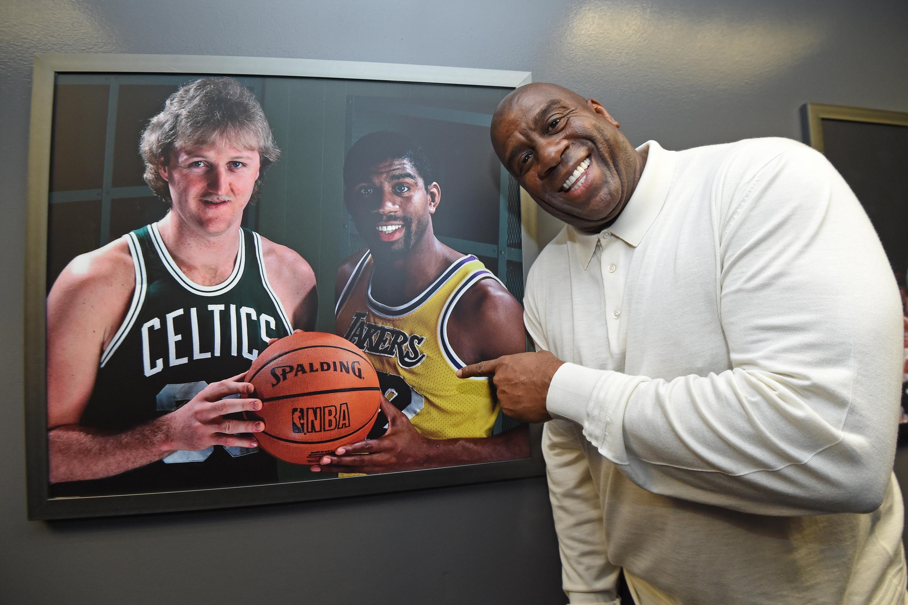 Photo has lakers magic johnson hi-res stock photography and images