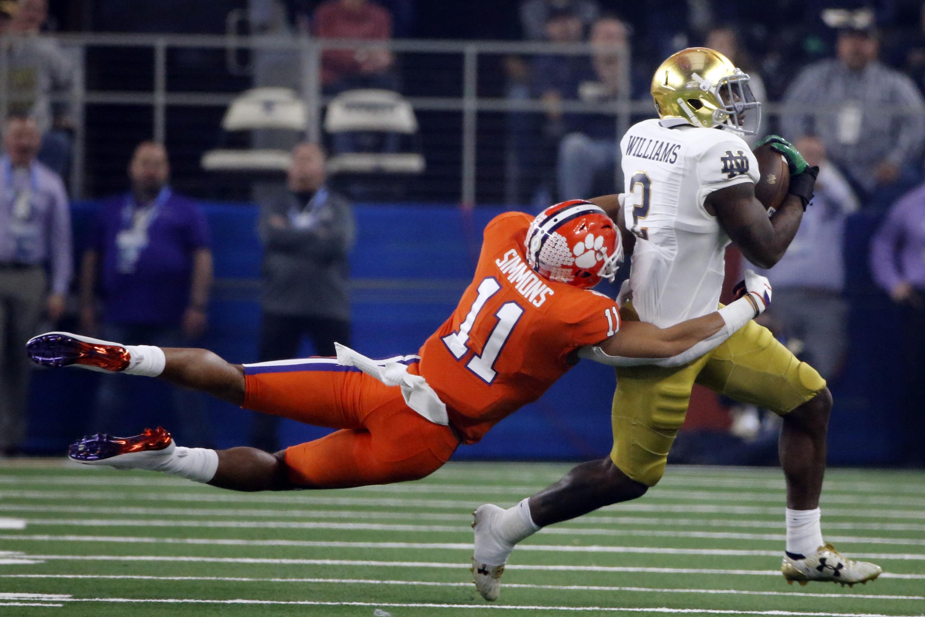 LB Isaiah Simmons is latest Cardinals player to change jersey number