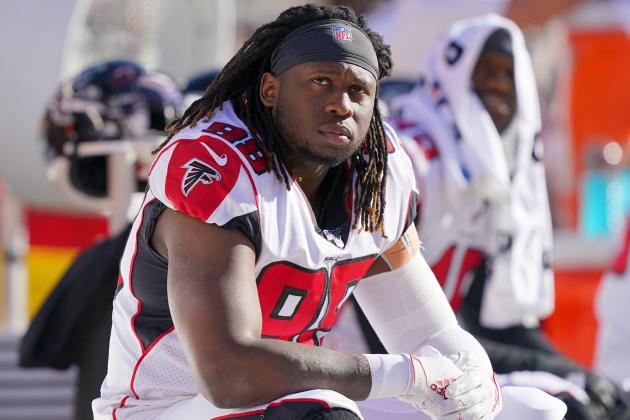 SANTA CLARA, CALIFORNIA - DECEMBER 15: Takkarist McKinley #98 of the Atlanta Falcons looks on from the sidelines against the San Francisco 49ers during the first half of an NFL football game at Levi's Stadium on December 15, 2019 in Santa Clara, California. (Photo by Thearon W. Henderson/Getty Images)