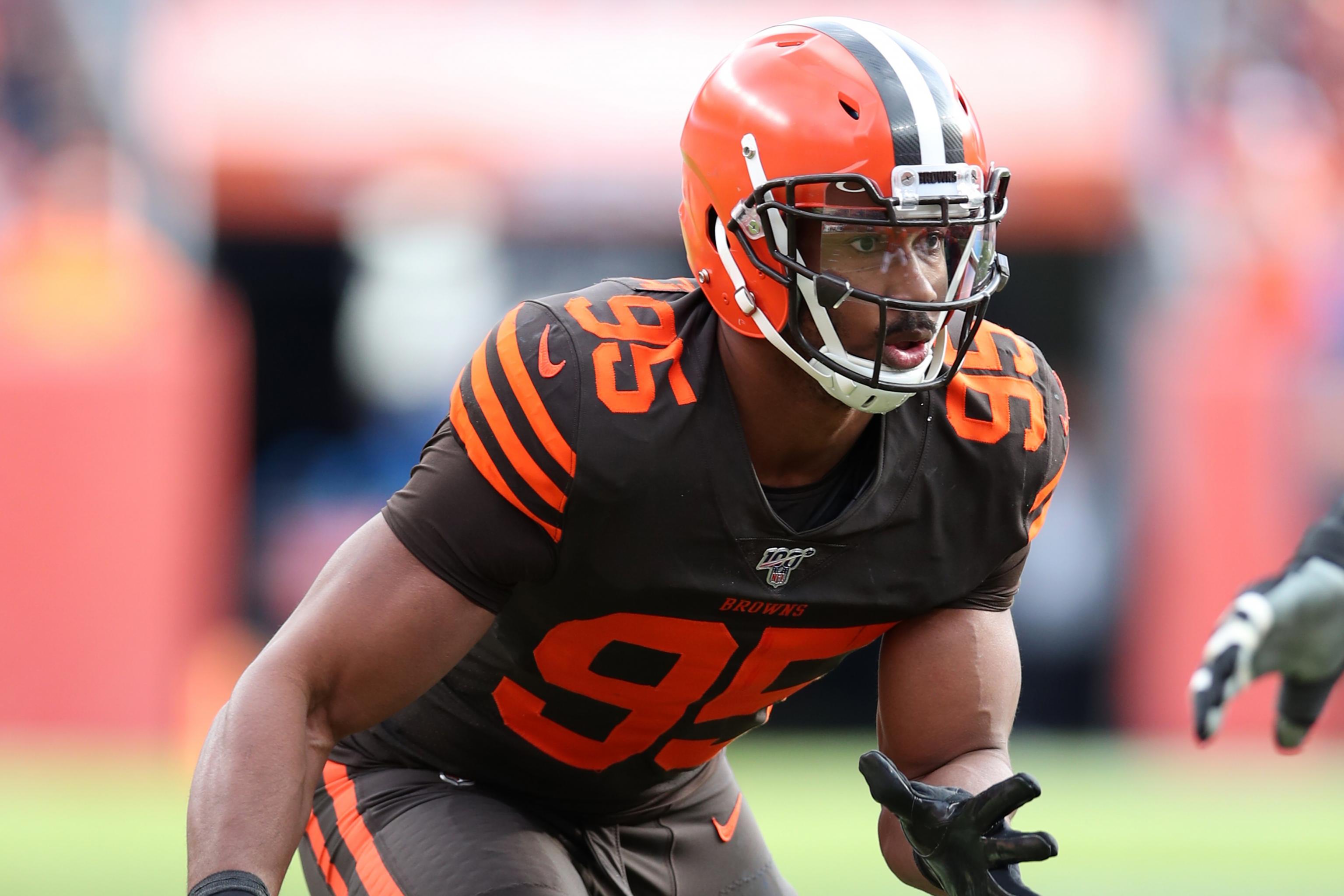 Video: Browns' Myles Garrett Posts 60'' Box Jump, Campaigns for