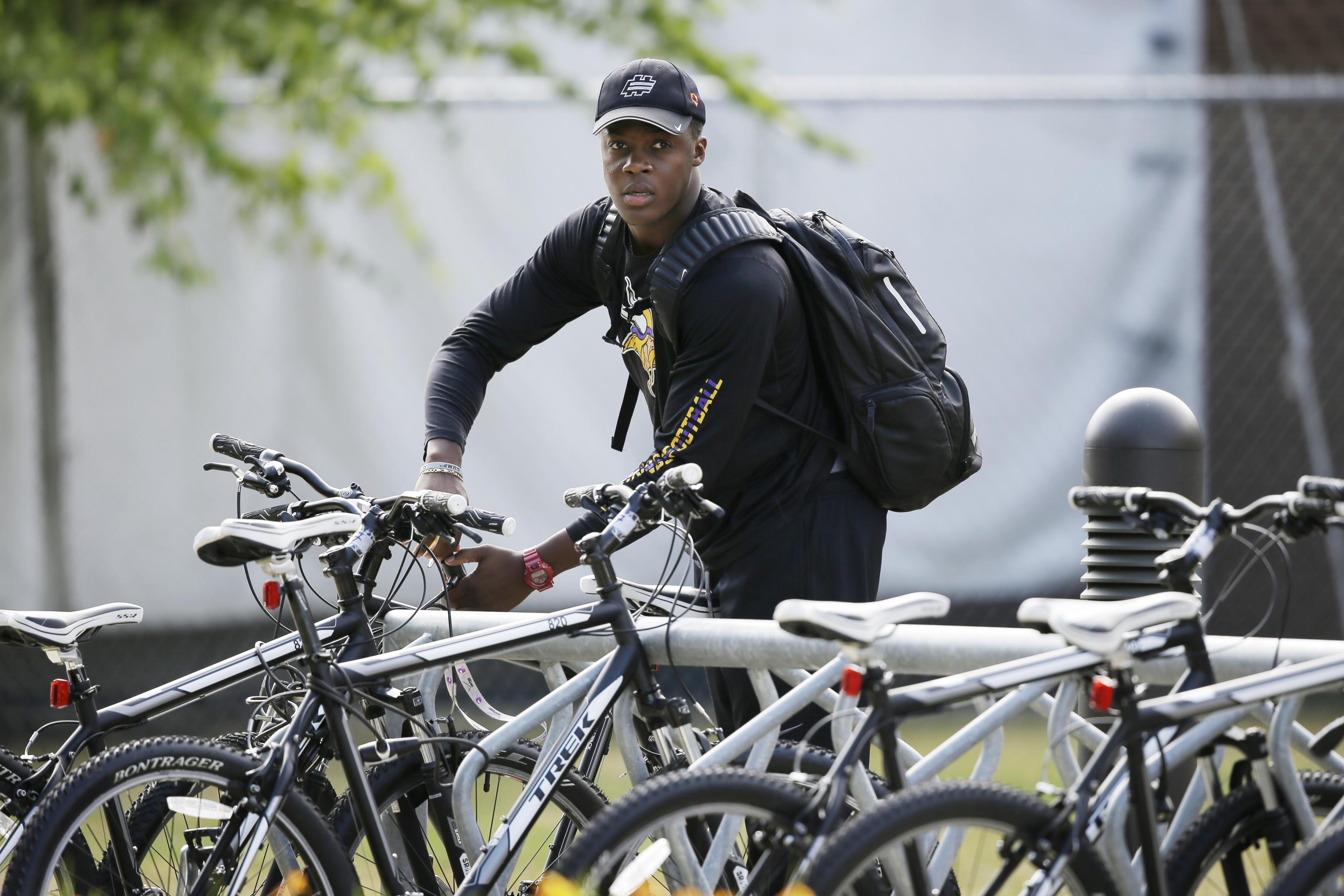 Saints Quarterback Teddy Bridgewater Rides His Bike to Games