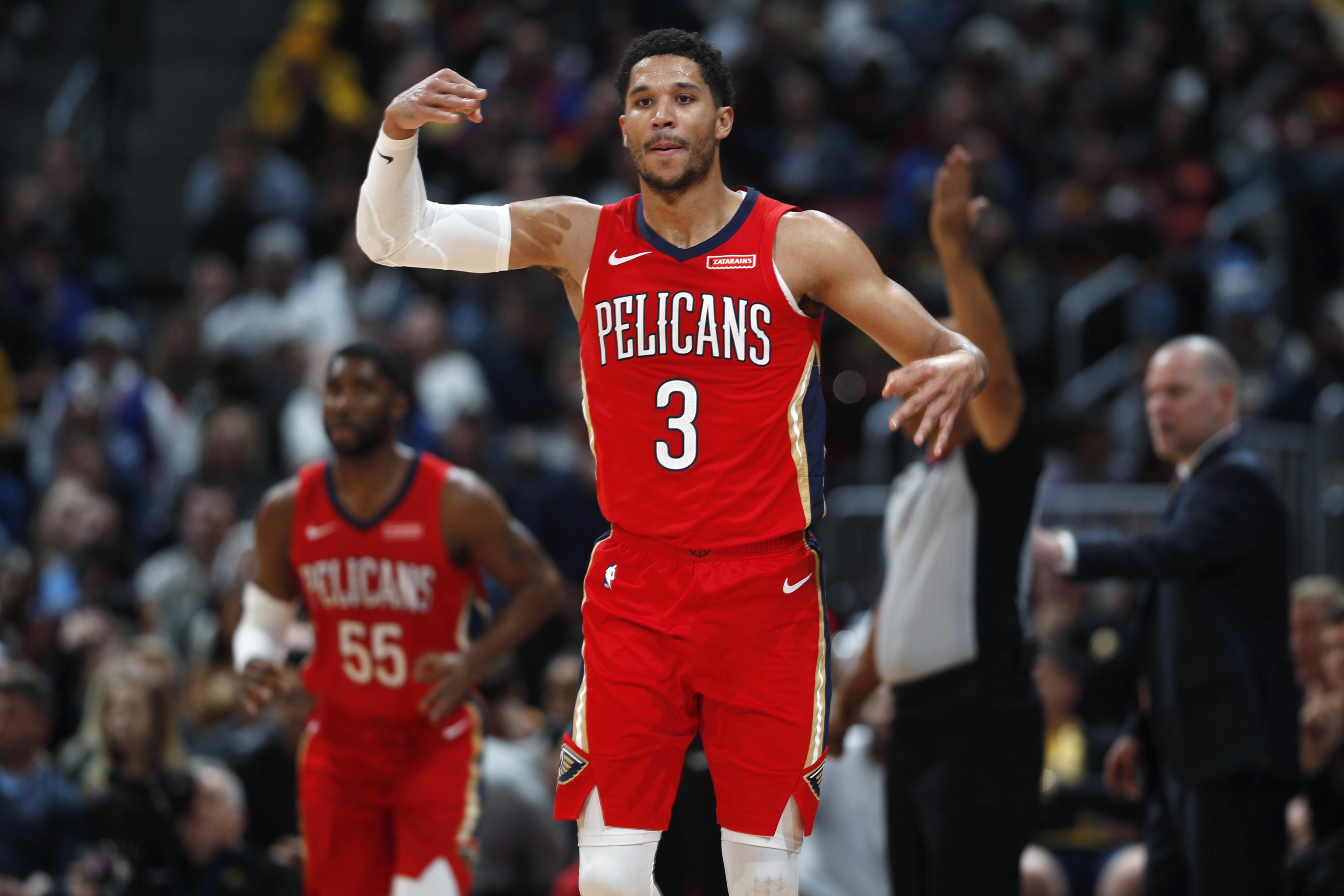 Video Josh Hart Smashes Keyboard Out Of Frustration With Call Of Duty Warzone Bleacher Report Latest News Videos And Highlights