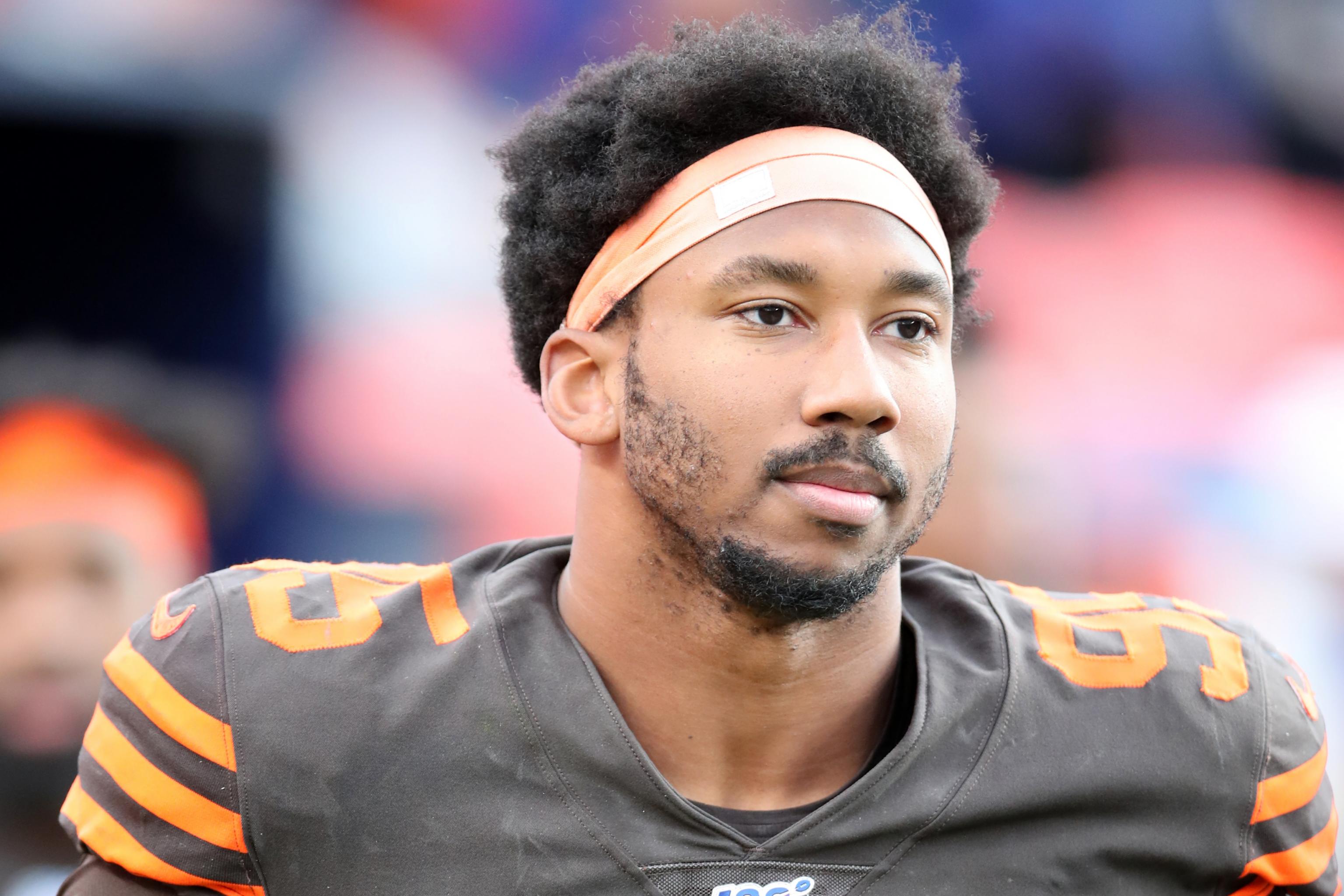 Cleveland Browns' Myles Garrett signs 5-year extension