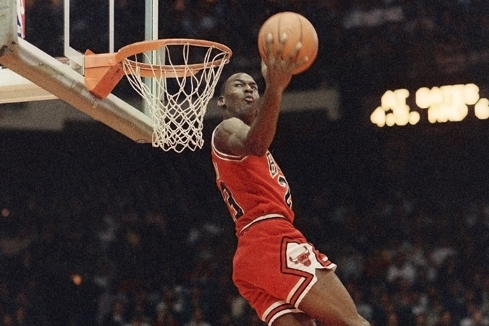 Michael Jordan Misses Dunk at 2002 All-Star Game 