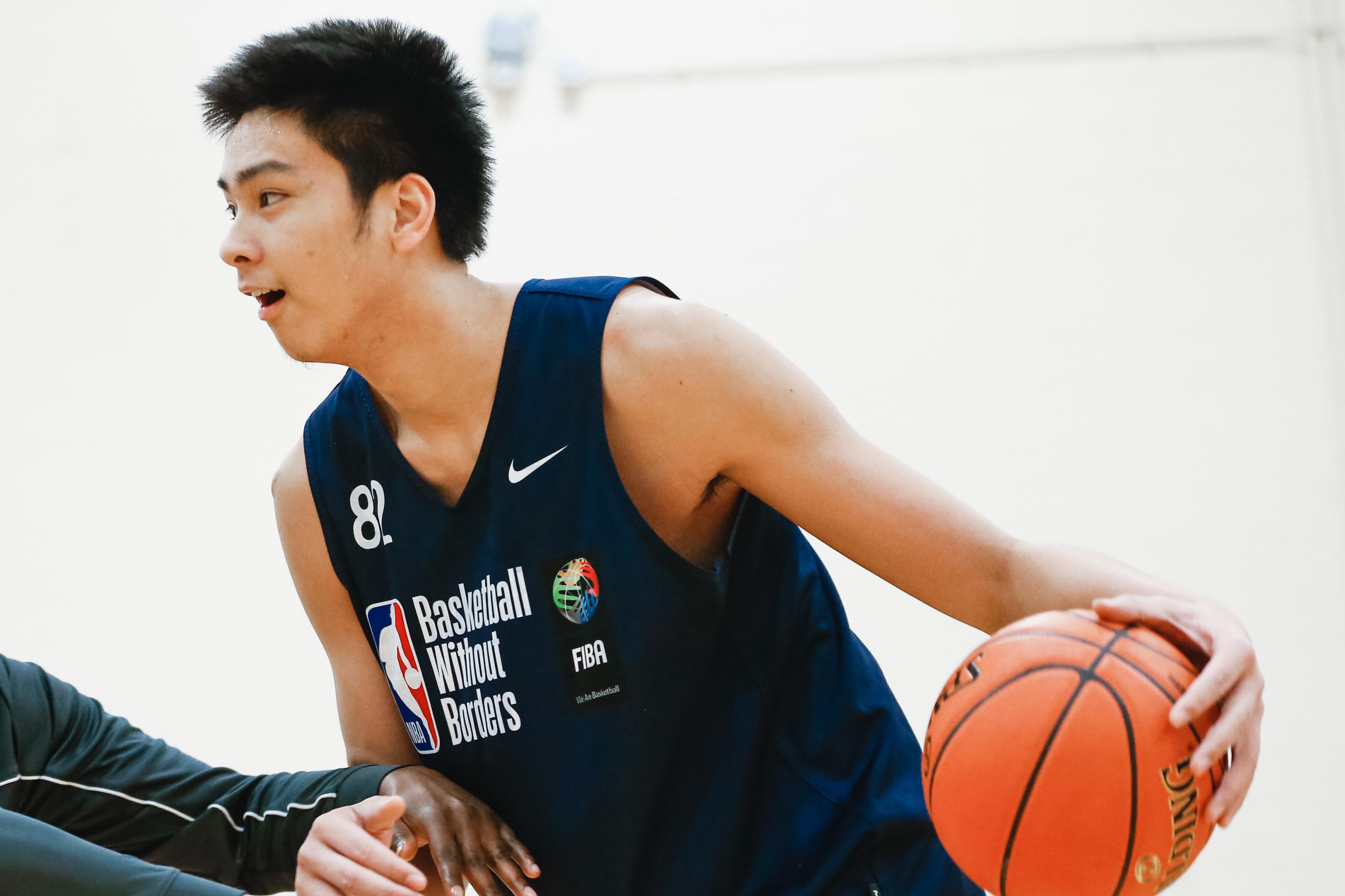 Report: 7'2 Center Kai Sotto from Philippines to Sign NBA G