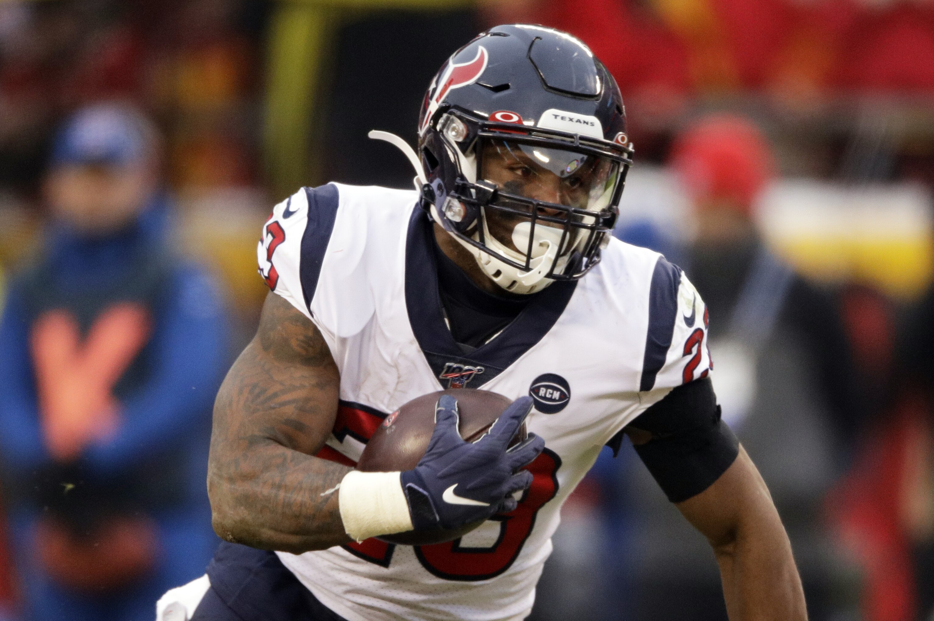 eagles rumors ex texans rb carlos hyde draws interest current nfl depth charts 2017