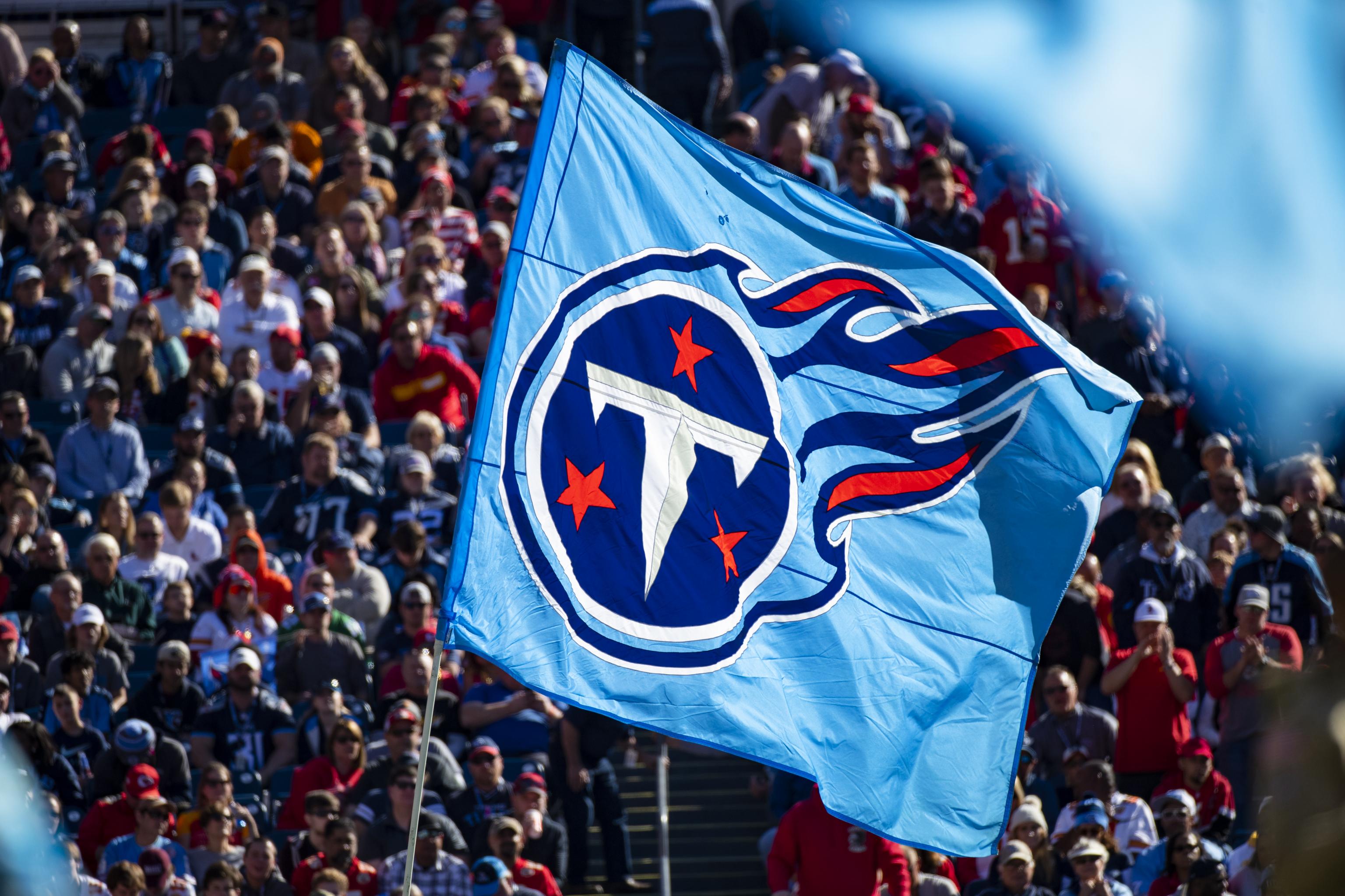 Tennessee Titans Car Flag