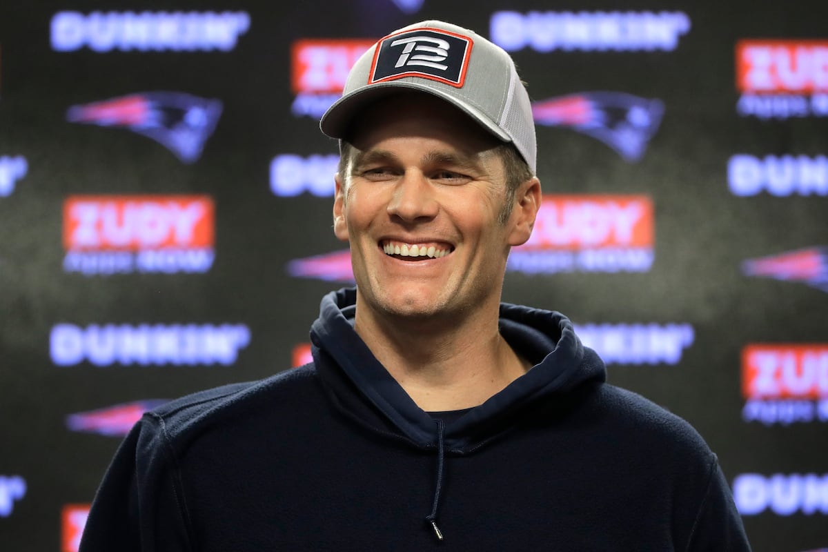 Logan Treece YouTuber Logan Thirtyacre Bid $800K to Win Tom Brady All In Challenge ...