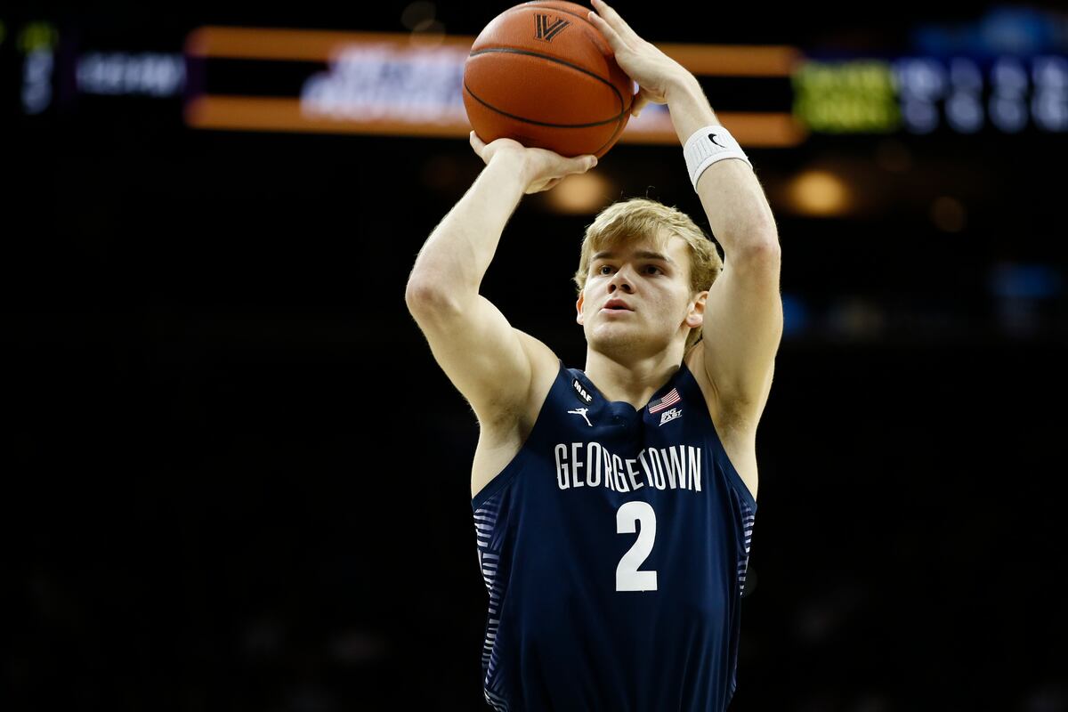 Georgetown&#039;s Mac McClung Enters Transfer Portal After Withdrawing from