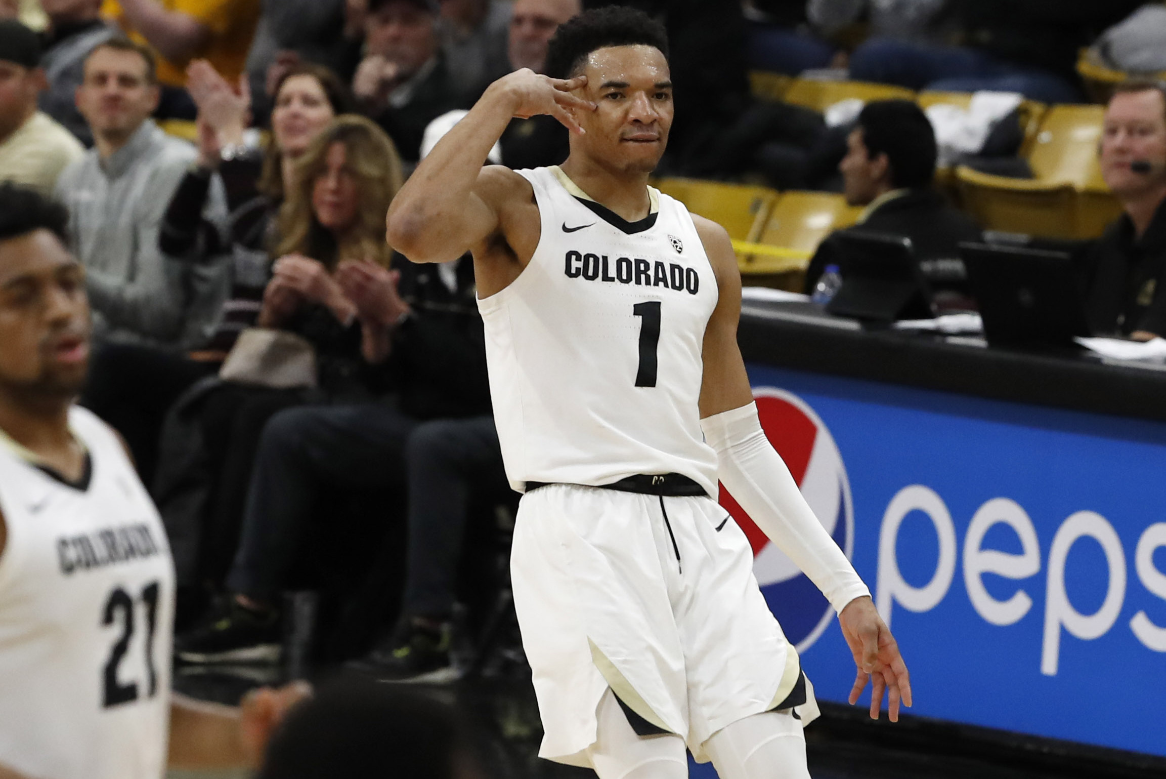 Colorado's Tyler Bey displays high basketball IQ with defense, passing