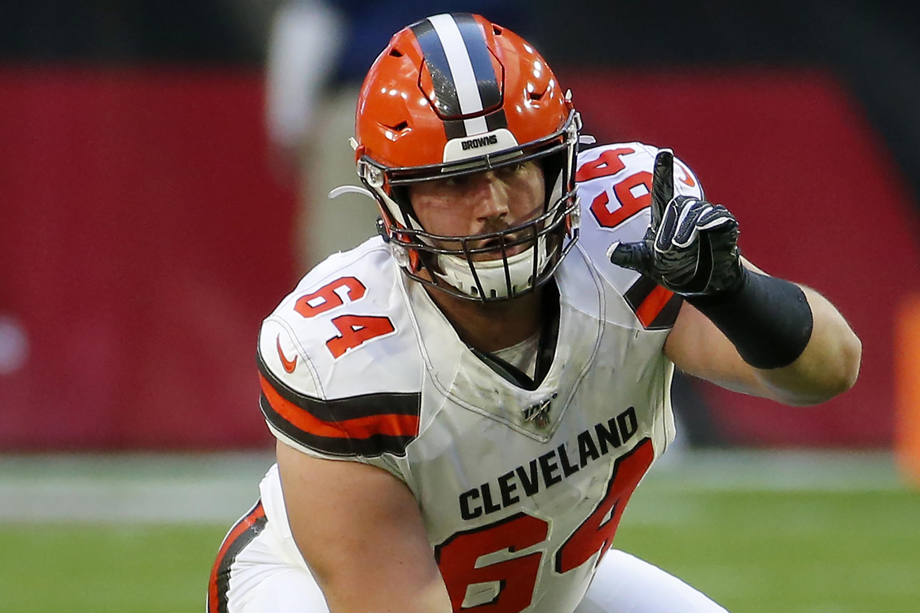 NFL Players Association elects Cleveland Browns' J.C. Tretter as president  