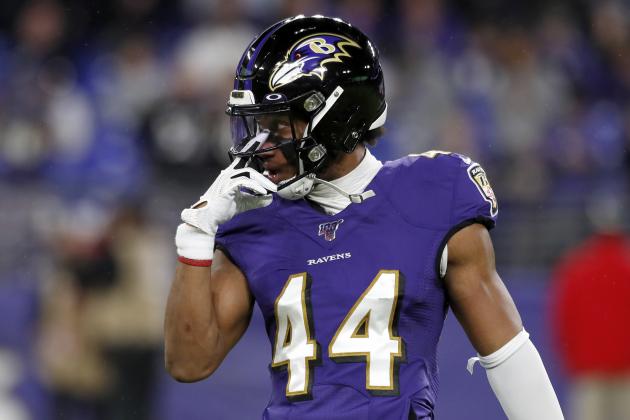 BALTIMORE, MARYLAND - JANUARY 11:  Marlon Humphrey #44 of the Baltimore Ravens warms up before the AFC Divisional Playoff game against the Tennessee Titans at M&T Bank Stadium on January 11, 2020 in Baltimore, Maryland. (Photo by Todd Olszewski/Getty Images)